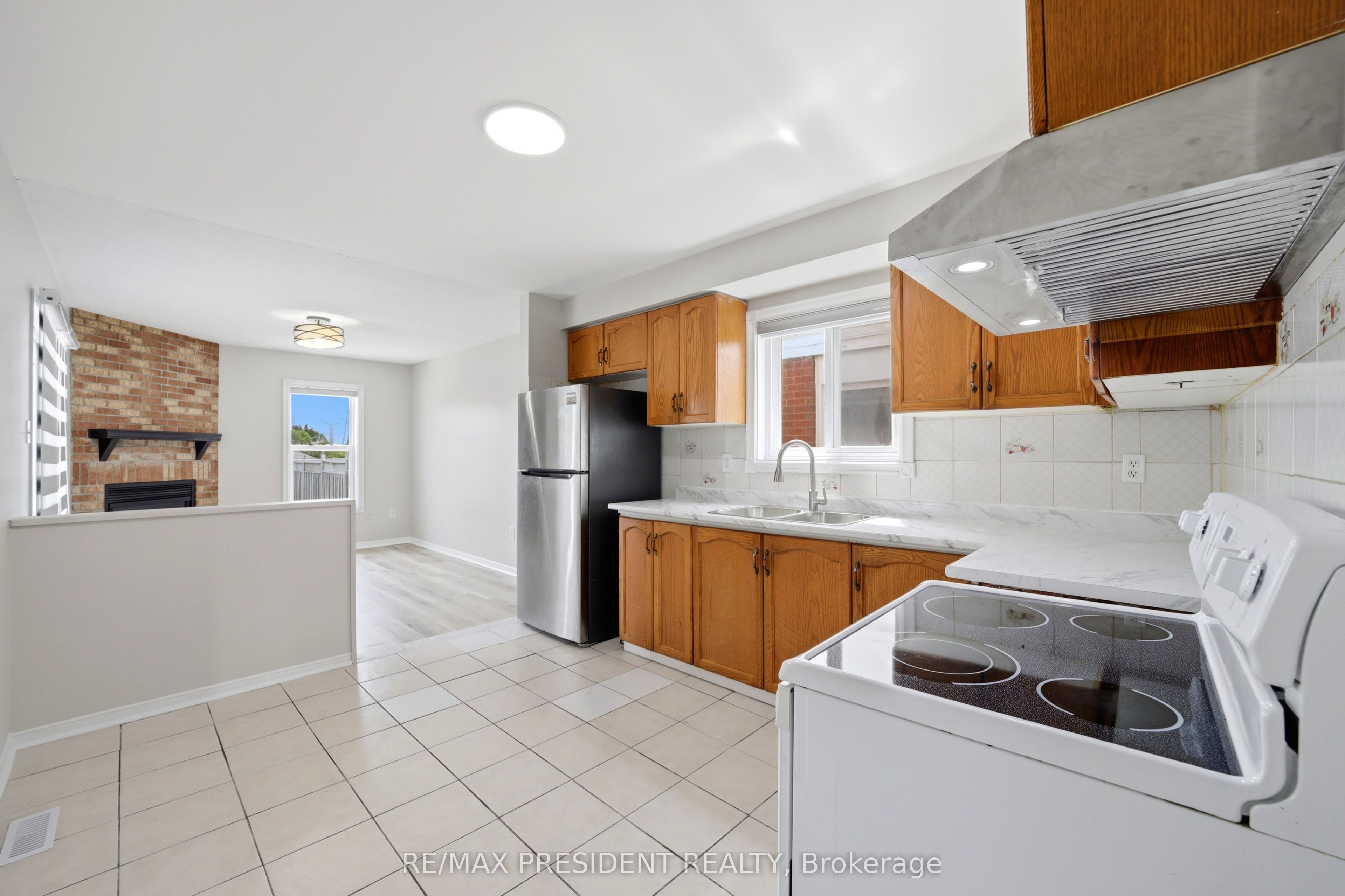 112 Ravenswood Drive Property Photo 8