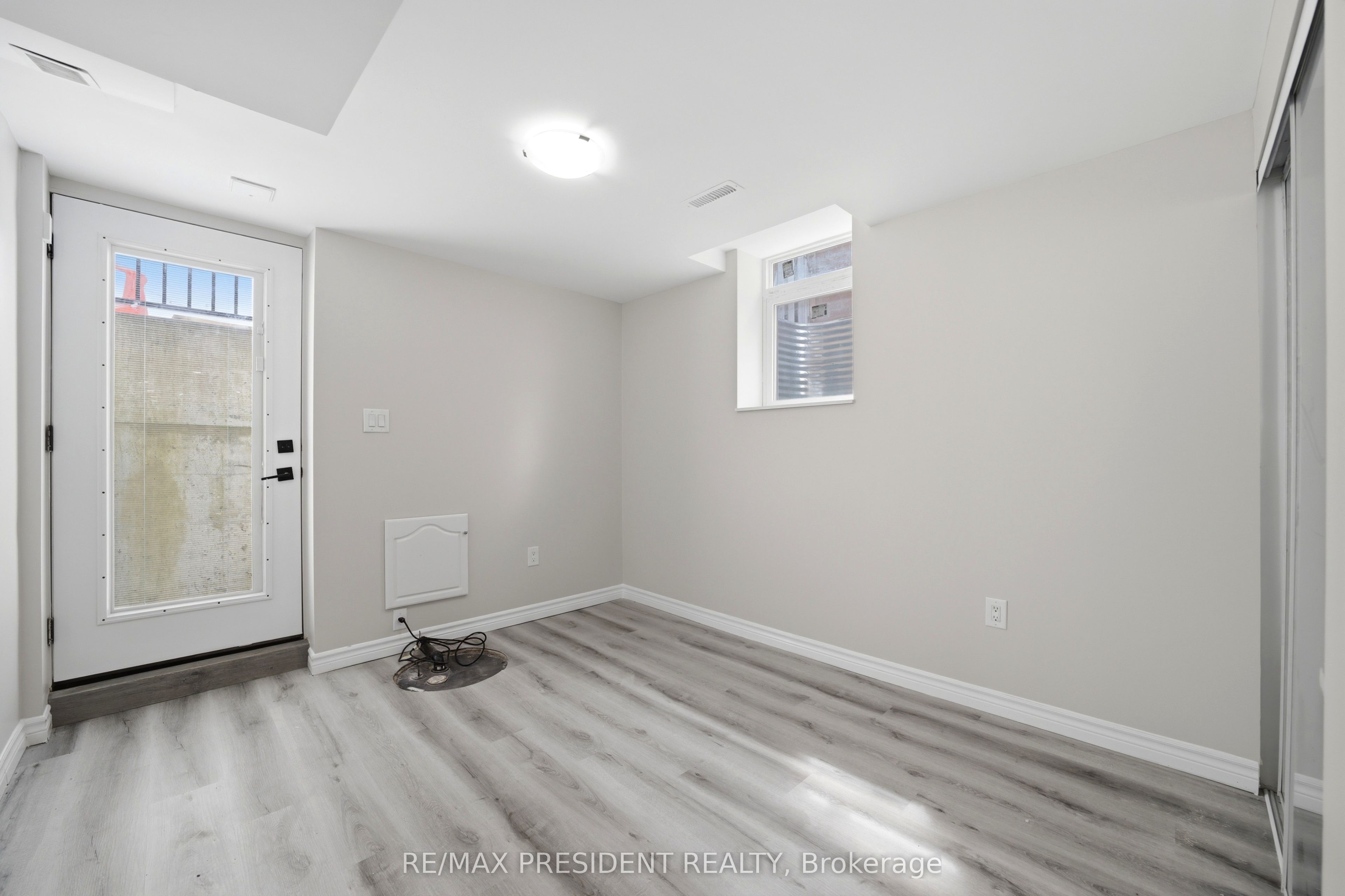 112 Ravenswood Drive Property Photo 27