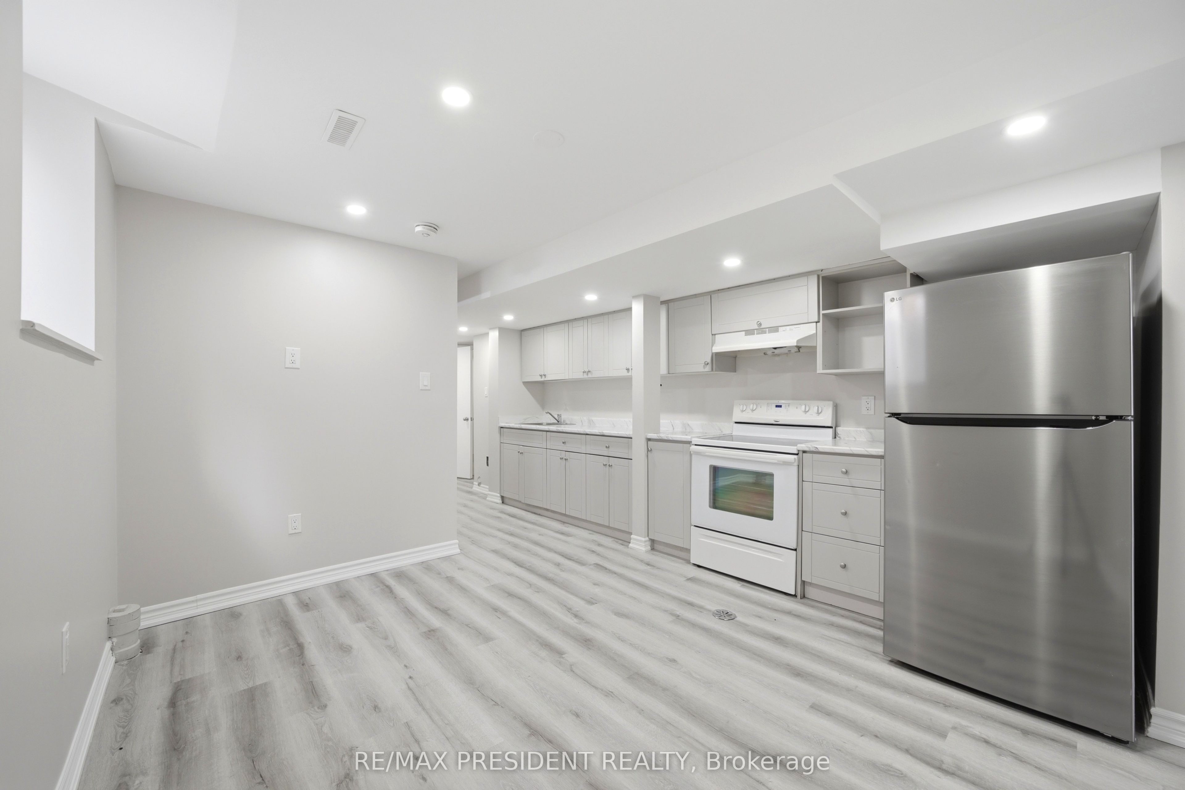 112 Ravenswood Drive Property Photo 29