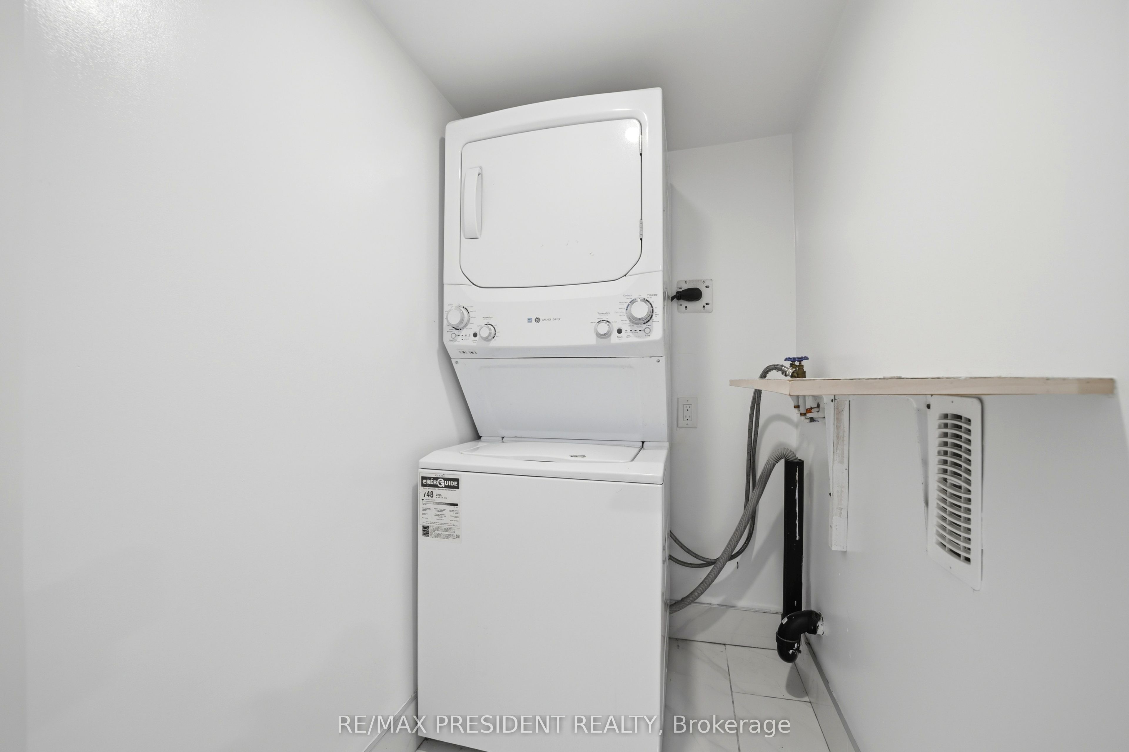 112 Ravenswood Drive Property Photo 35