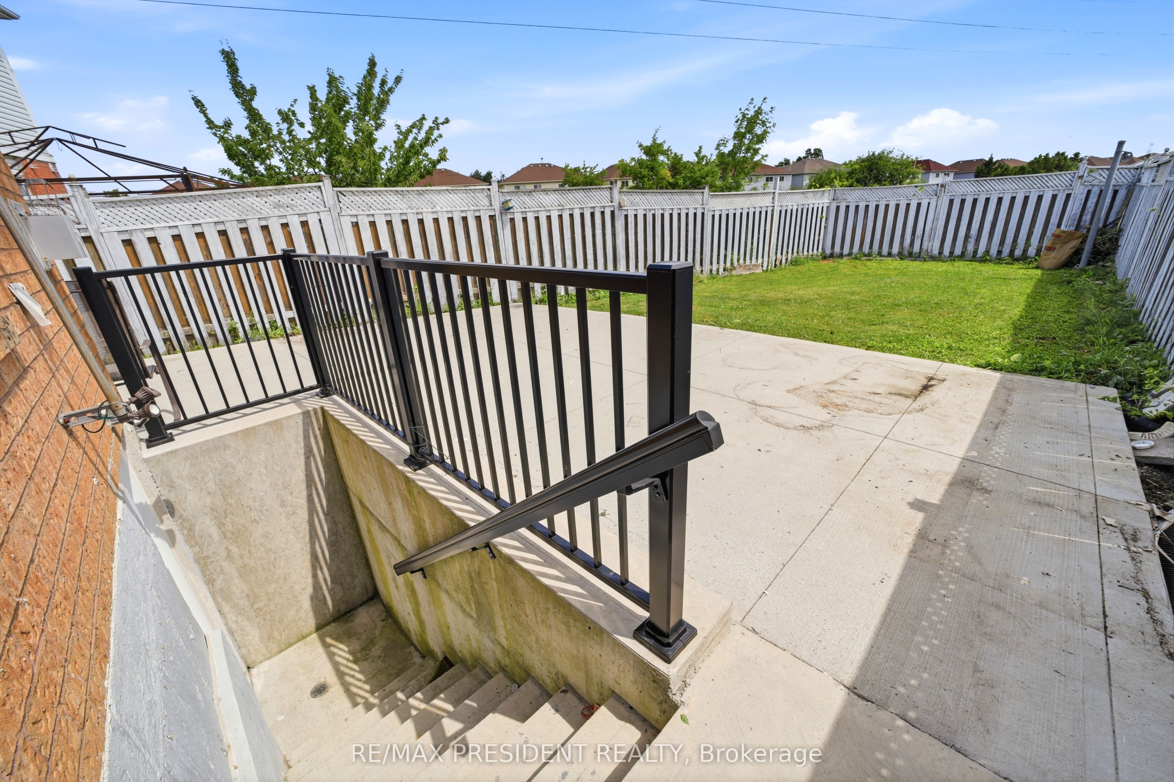 112 Ravenswood Drive Property Photo 37