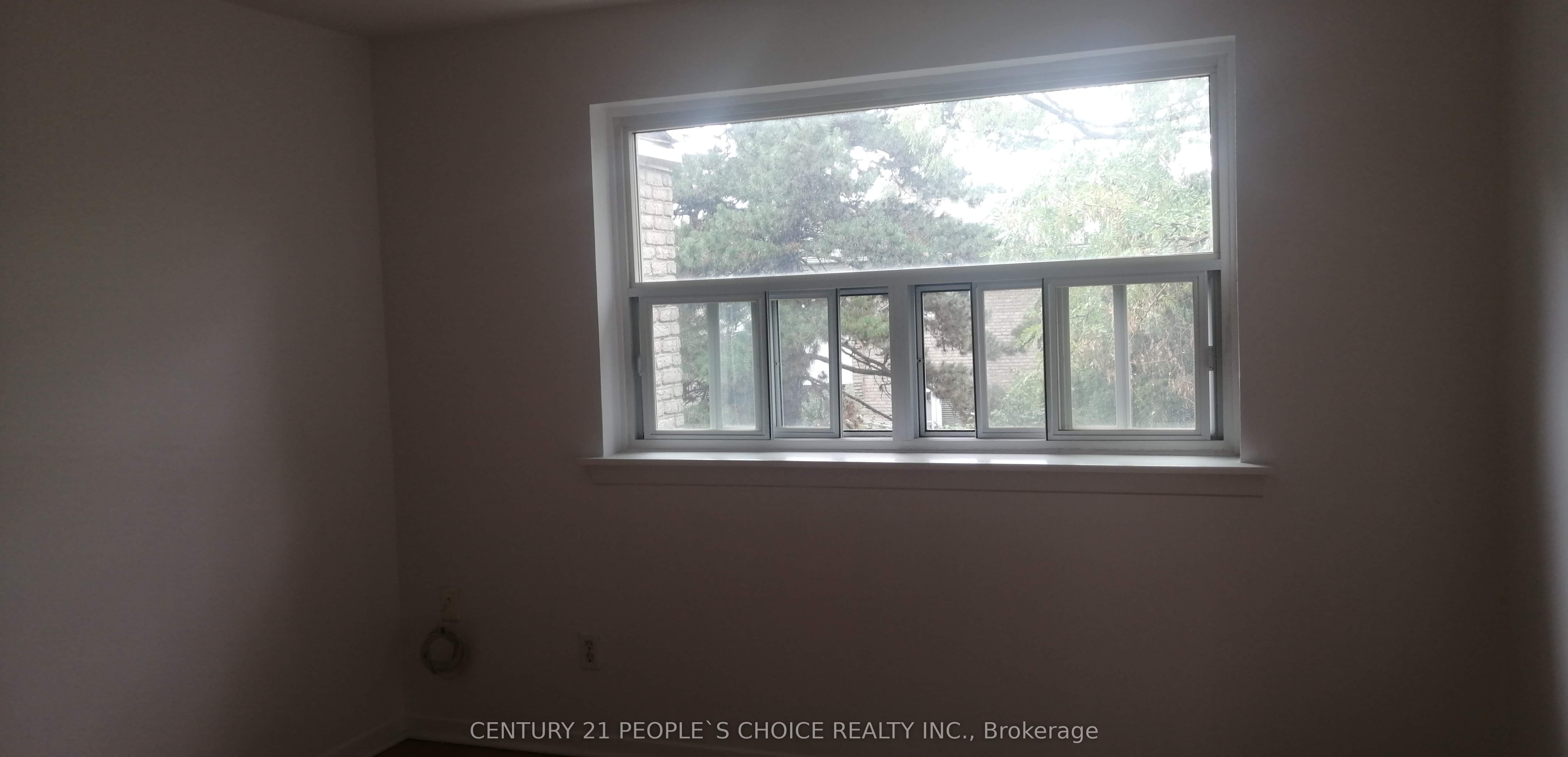 17 Gosford Boulevard 9 Property Photo 18
