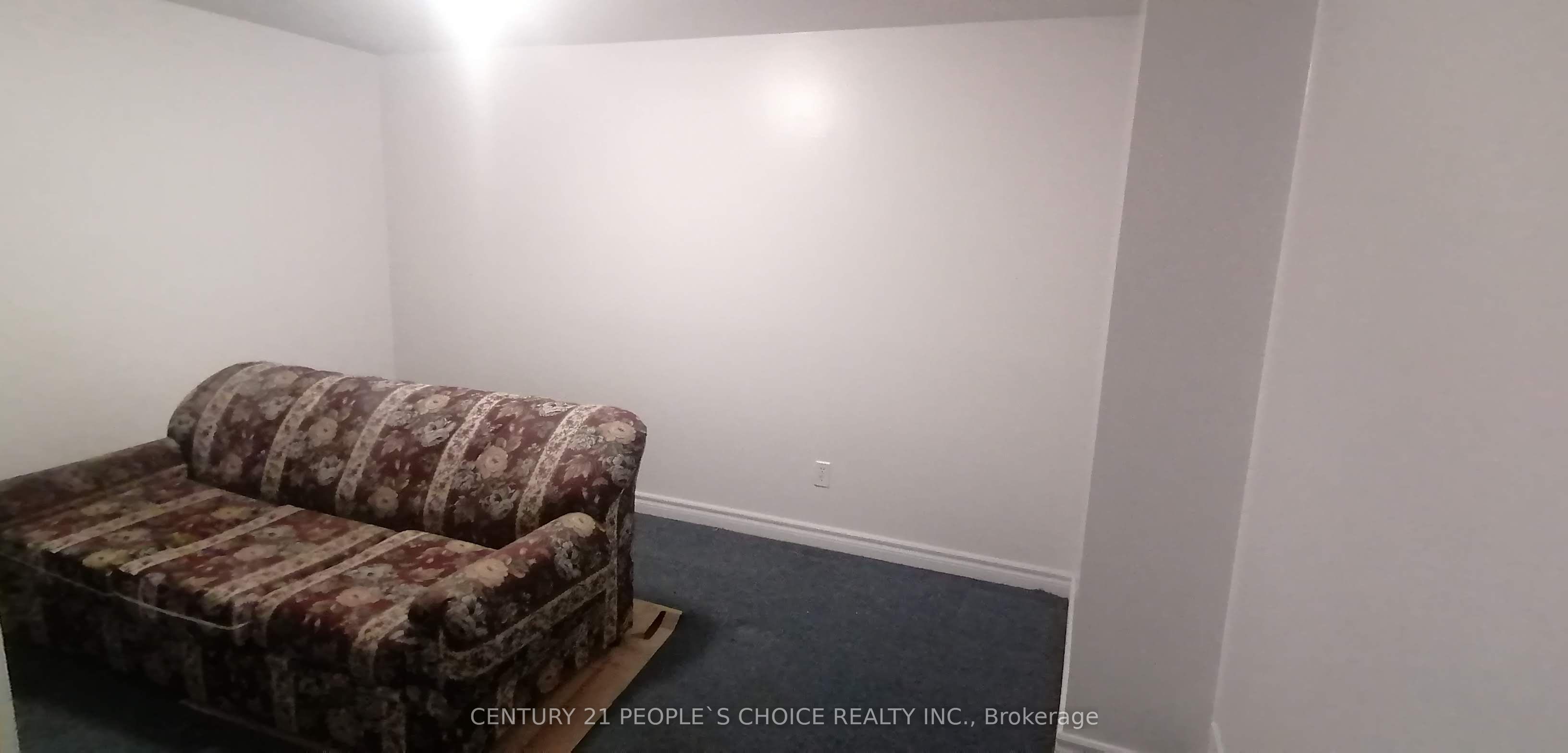 17 Gosford Boulevard 9 Property Photo 27