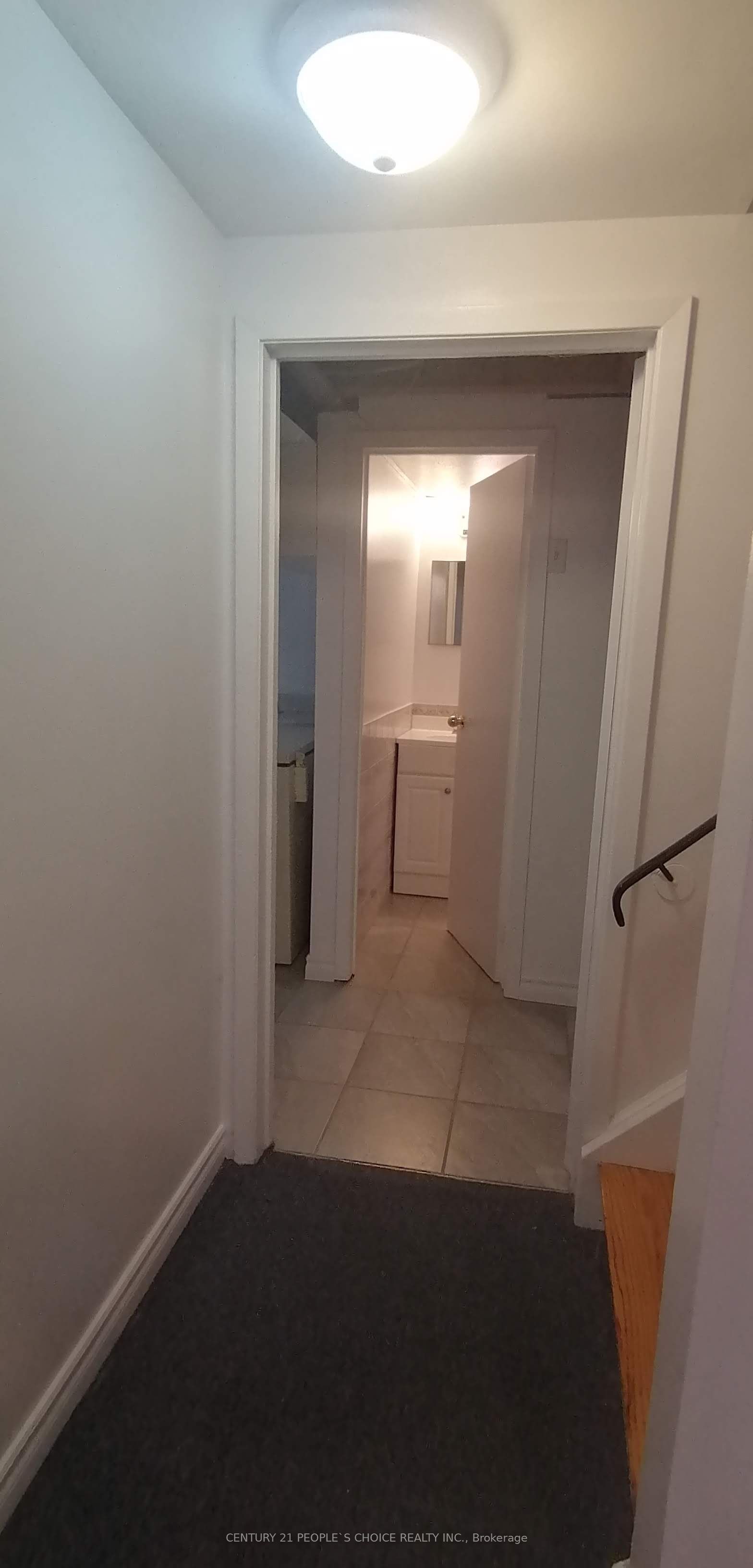 17 Gosford Boulevard 9 Property Photo 33