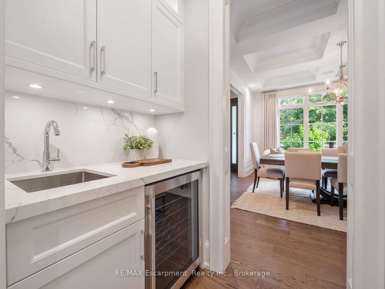 1077 Bridge Road Property Photo 7