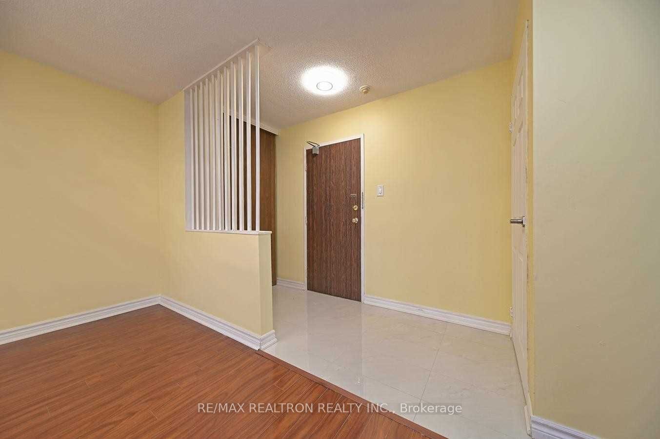 21 Knightsbridge Road 1201 Property Photo 4