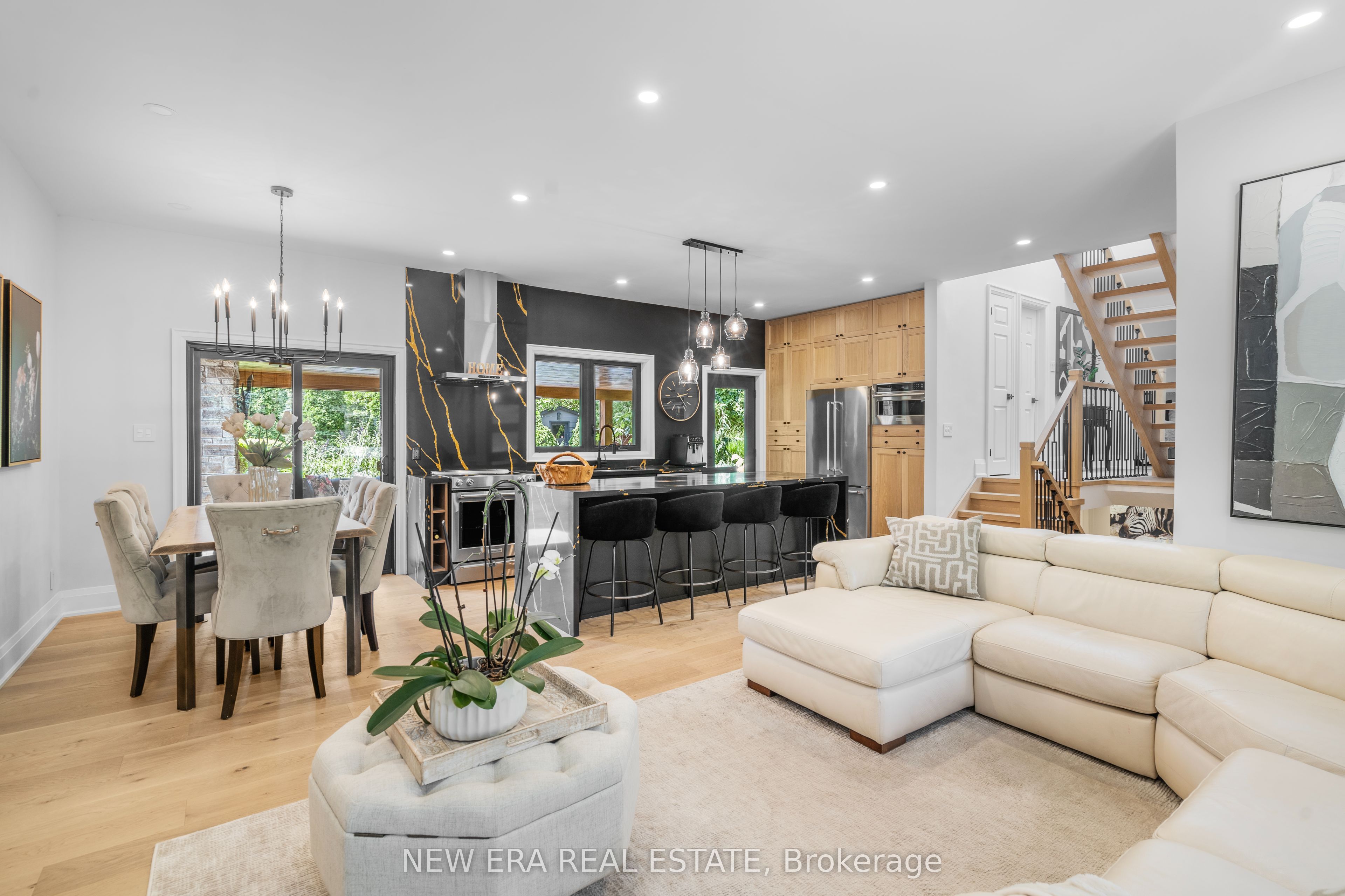 261 Pinetree Way Property Photo 15