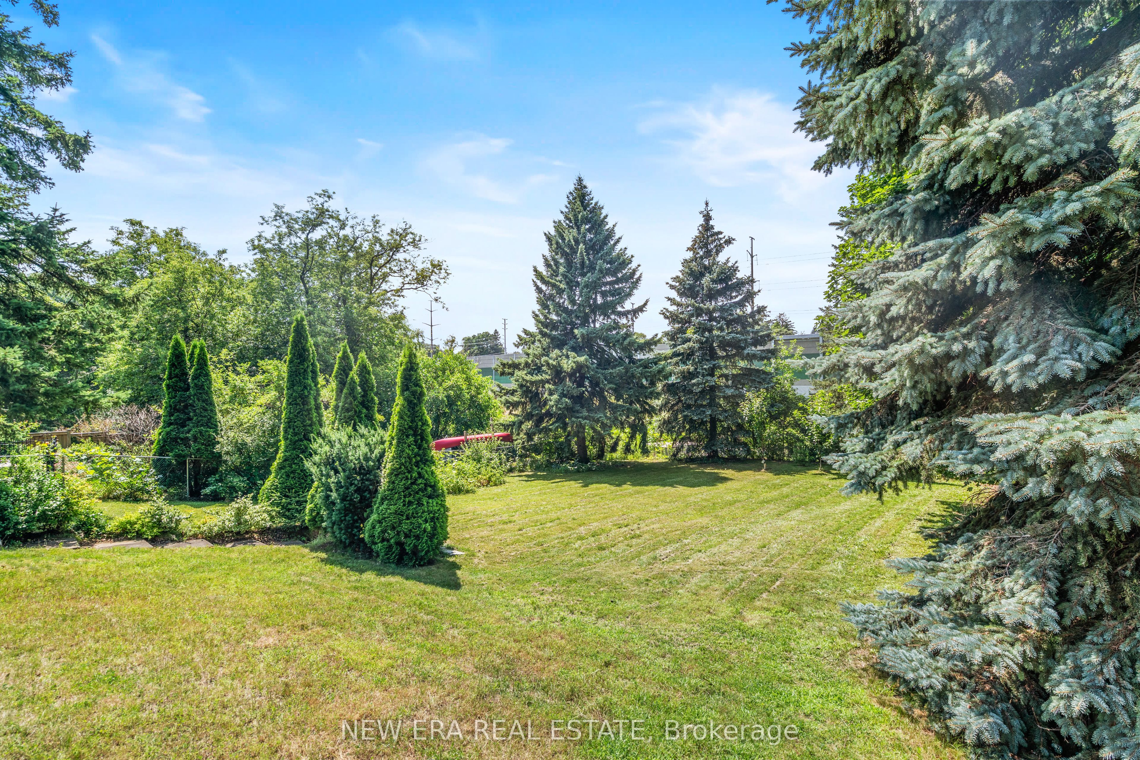 261 Pinetree Way Property Photo 43