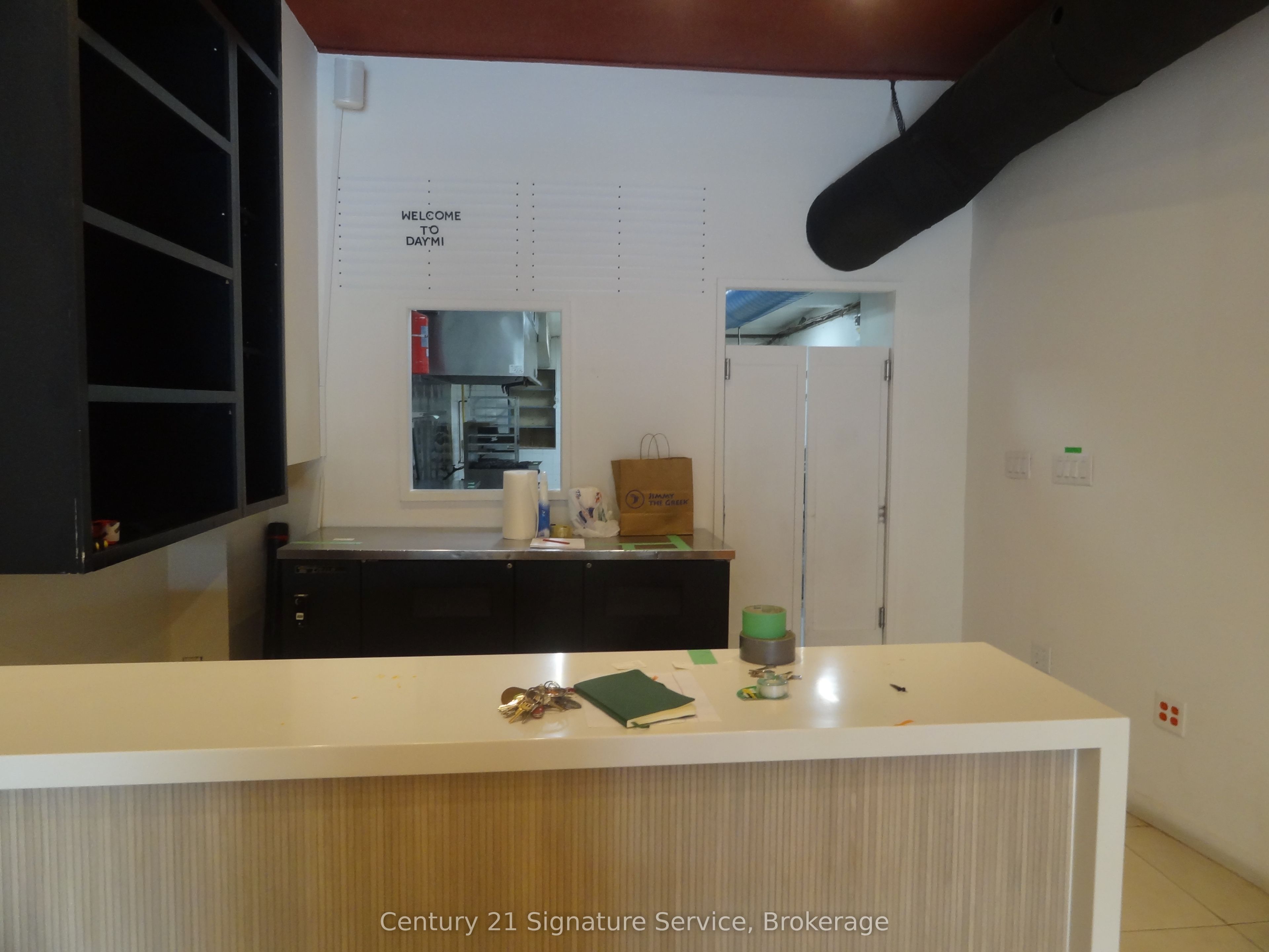 1376 Queen Street Main Floor Property Photo 2