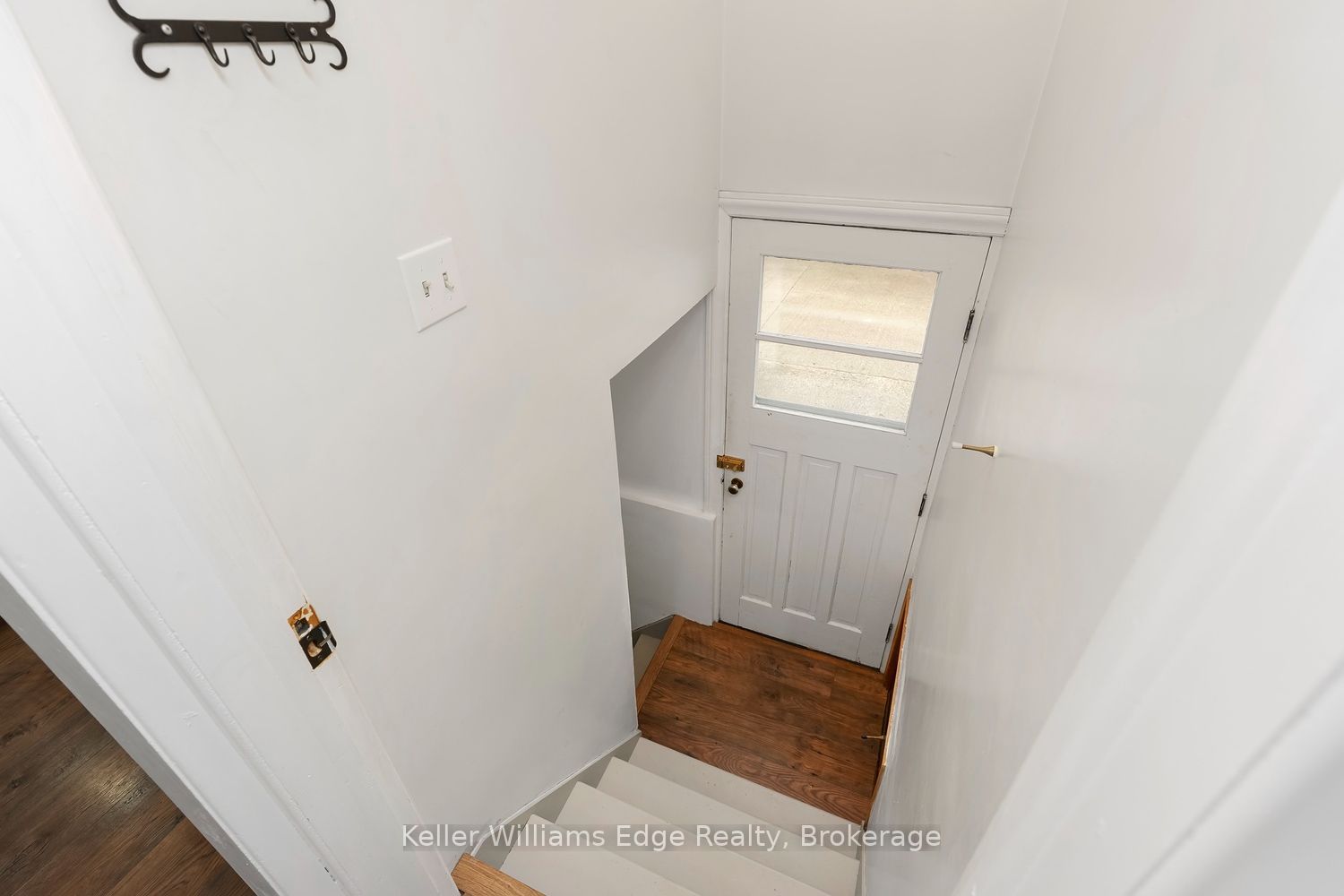 292 Mill Street E Property Photo 18
