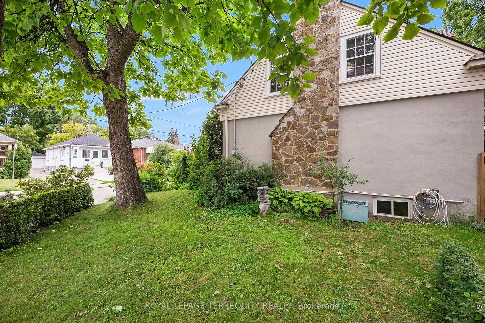 24 Rectory Road Property Photo 43