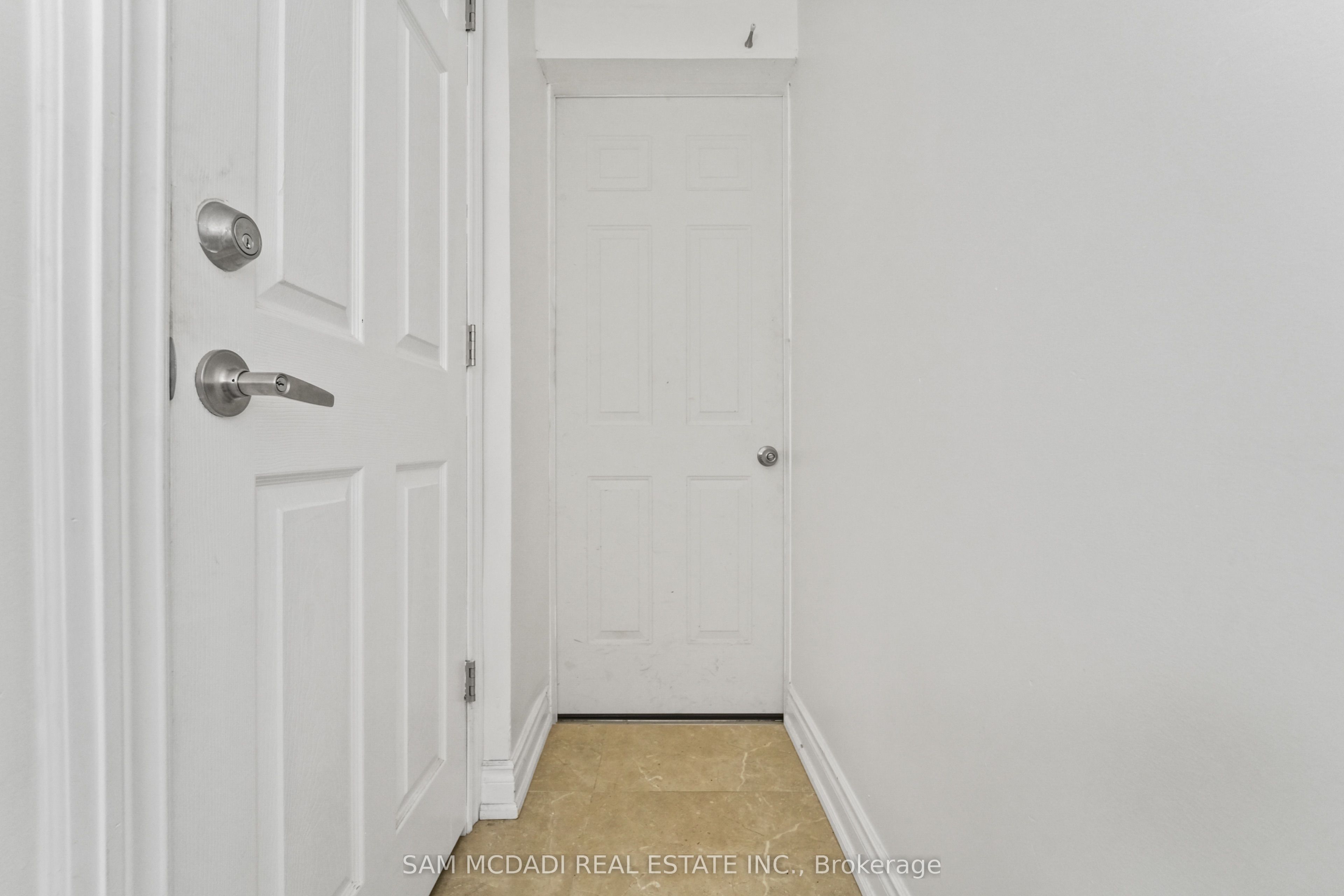 1821 Christopher Road Property Photo 4