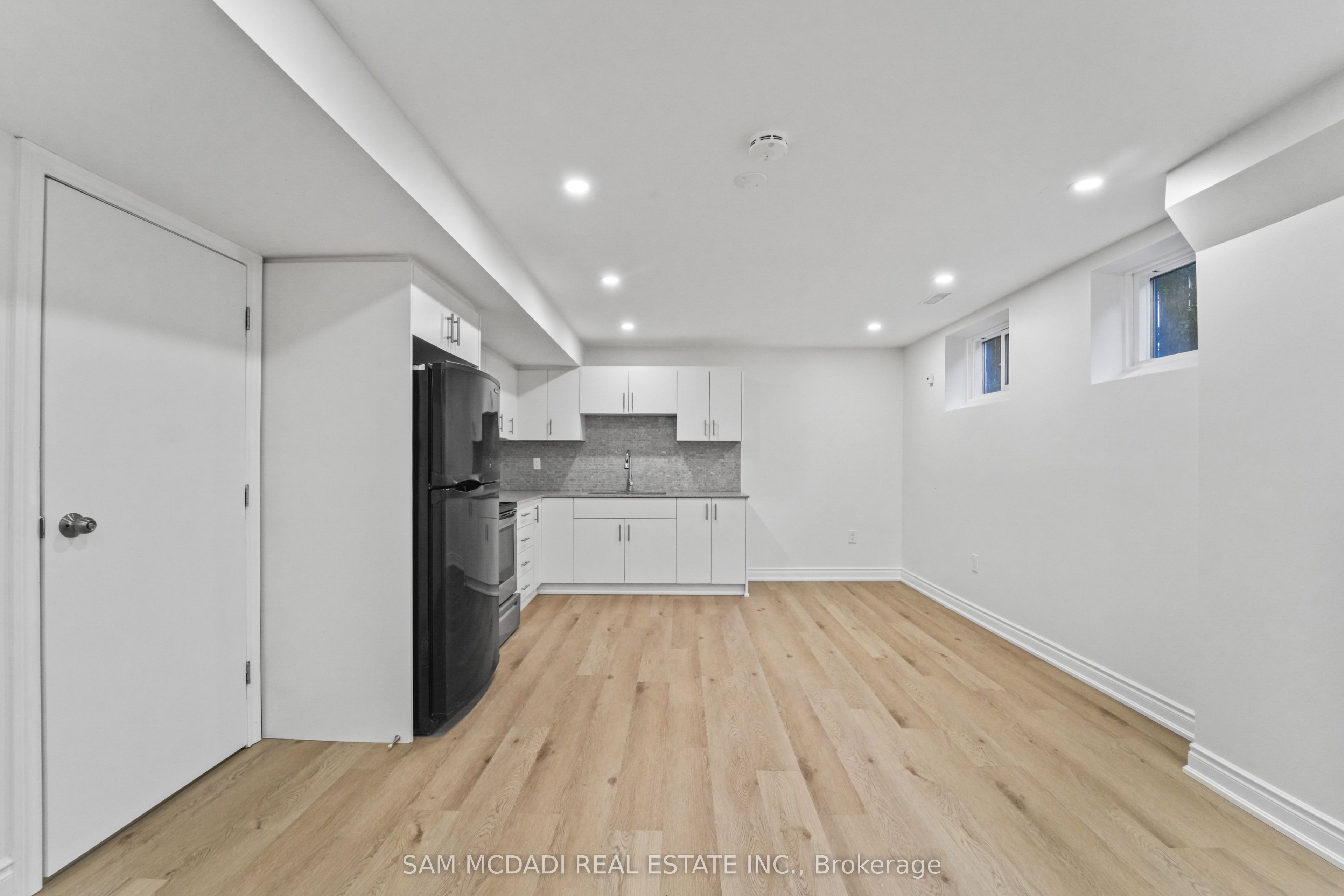 1821 Christopher Road Property Photo 10