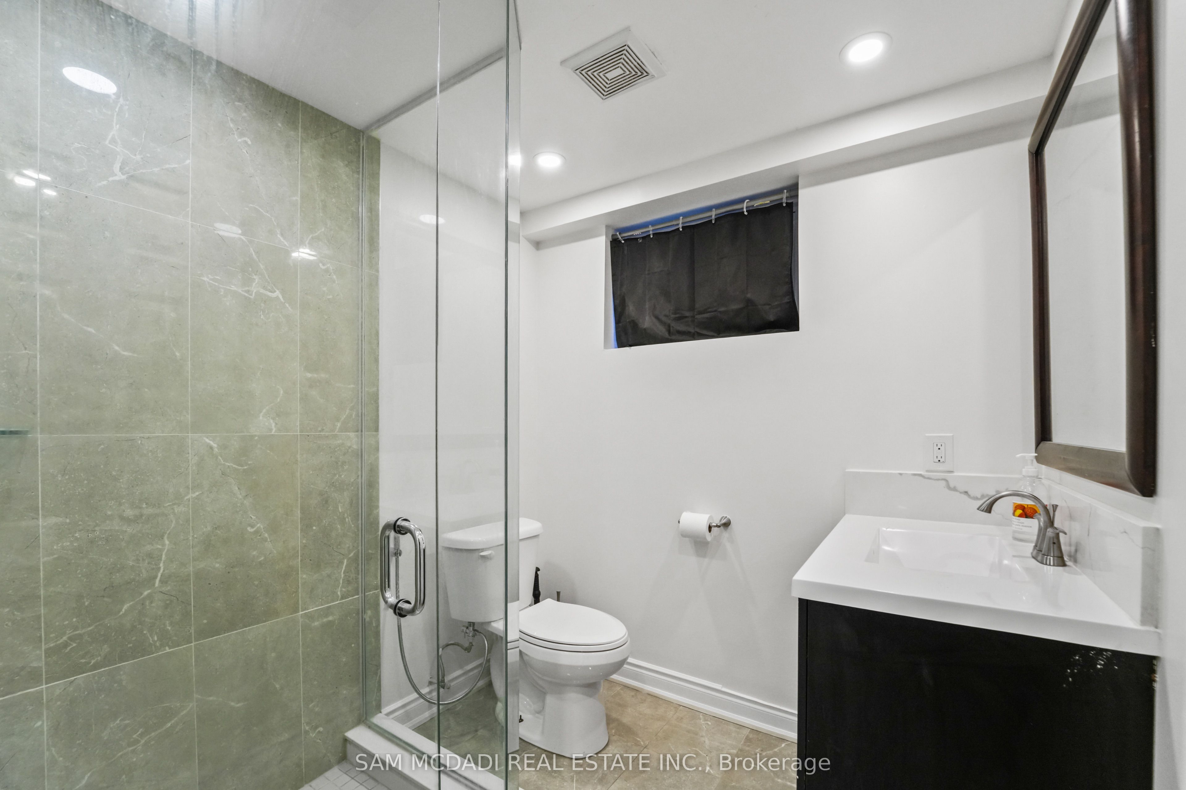 1821 Christopher Road Property Photo 11