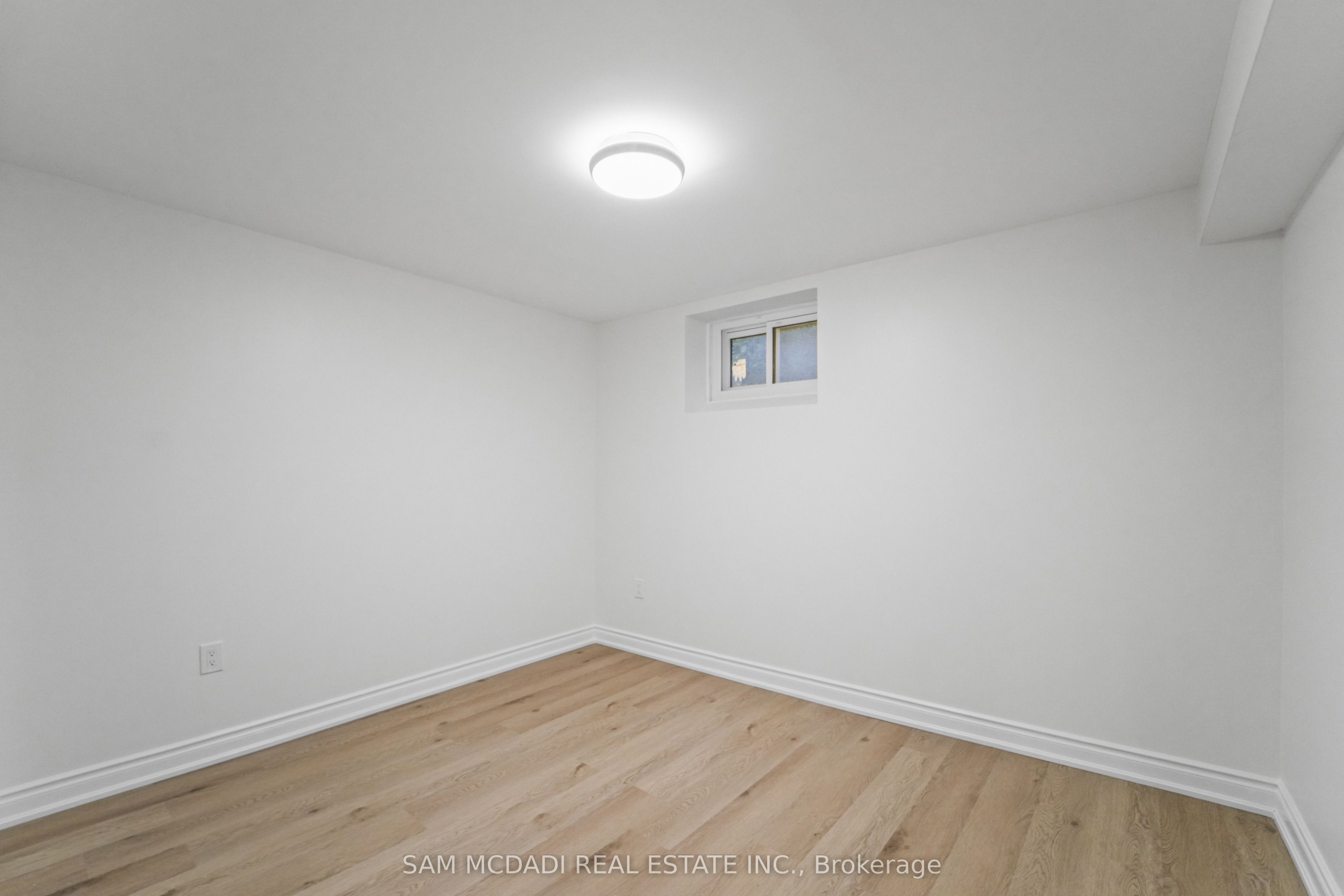 1821 Christopher Road Property Photo 12