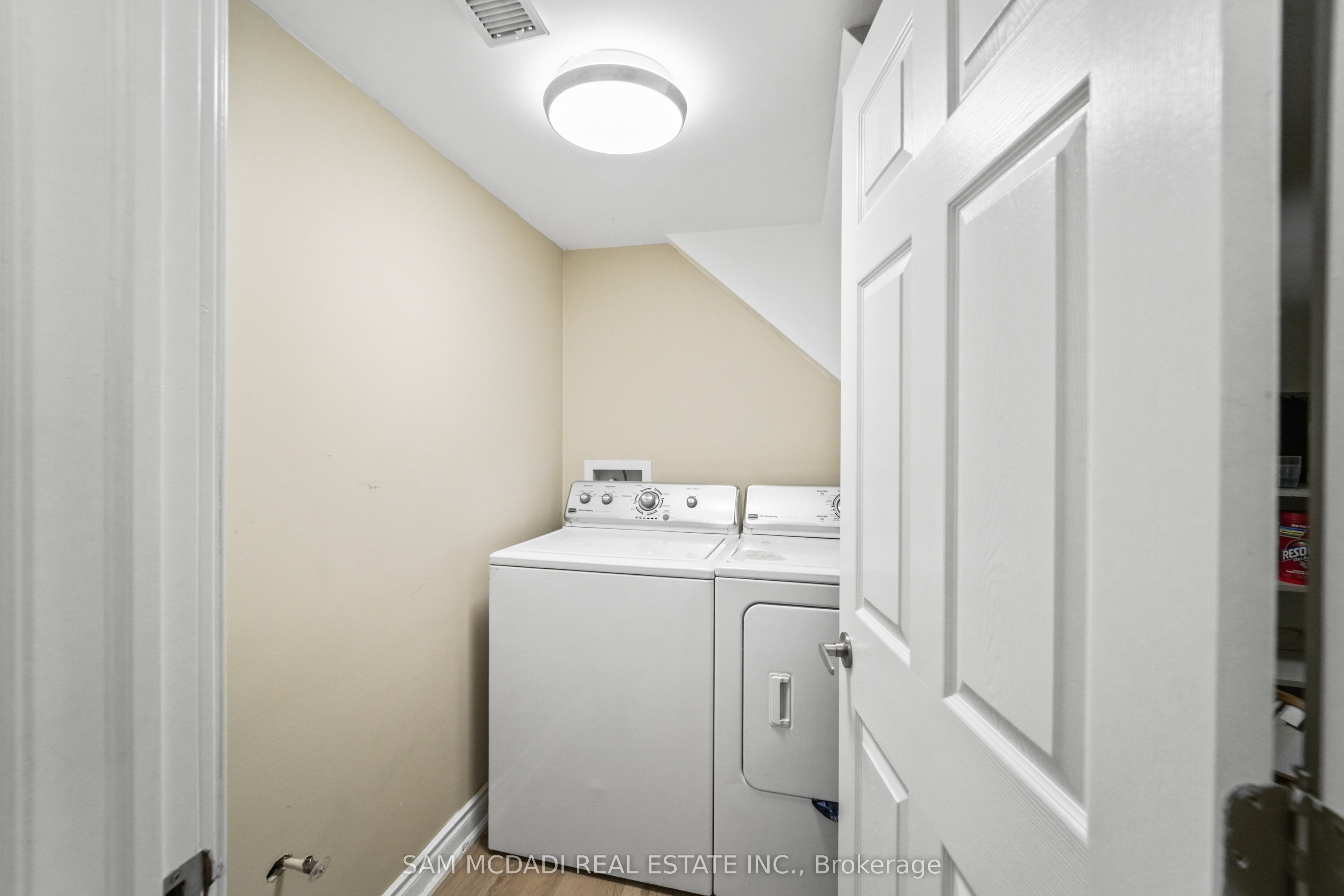1821 Christopher Road Property Photo 17
