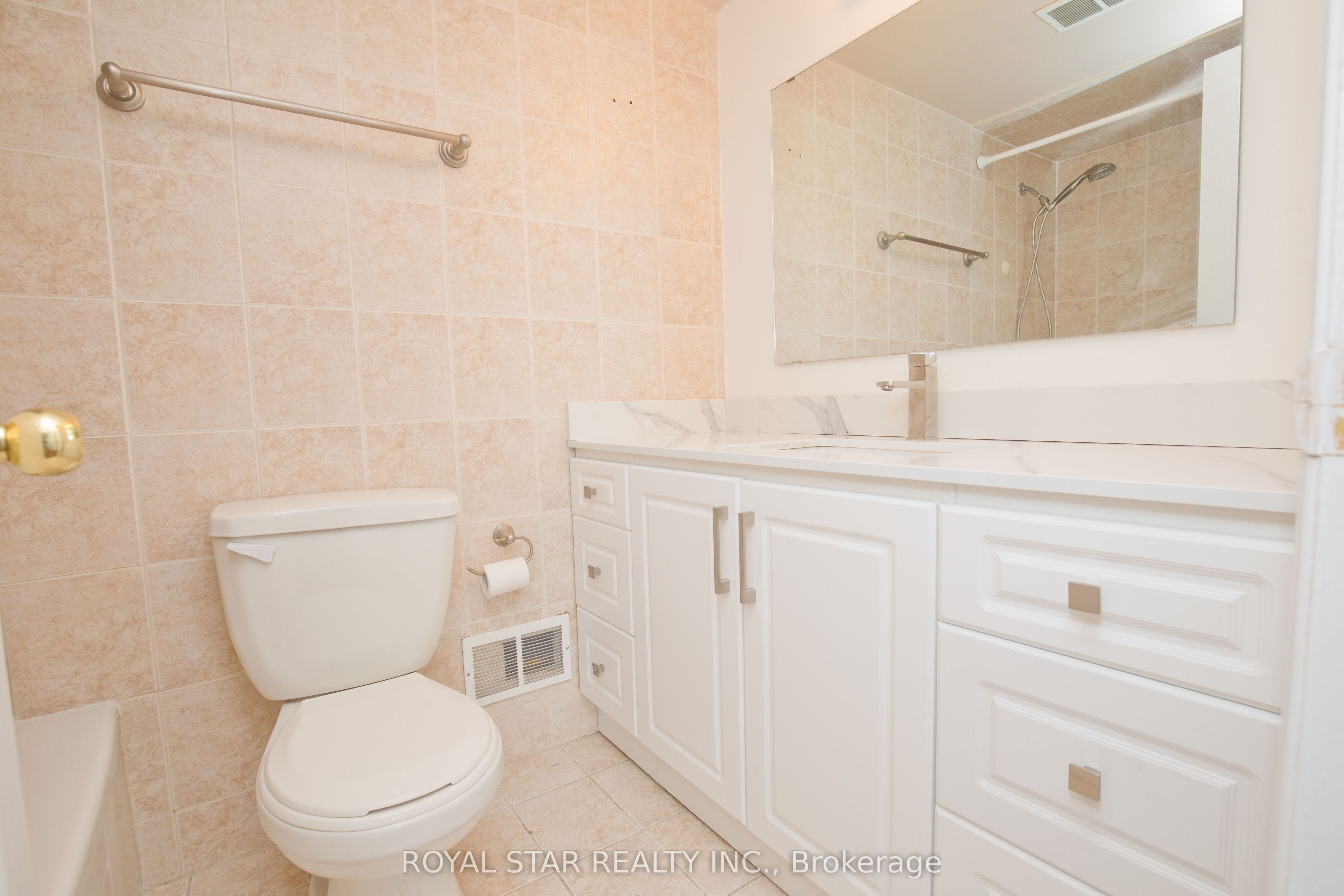 1535 Lakeshore Road E 1607 Property Photo 27