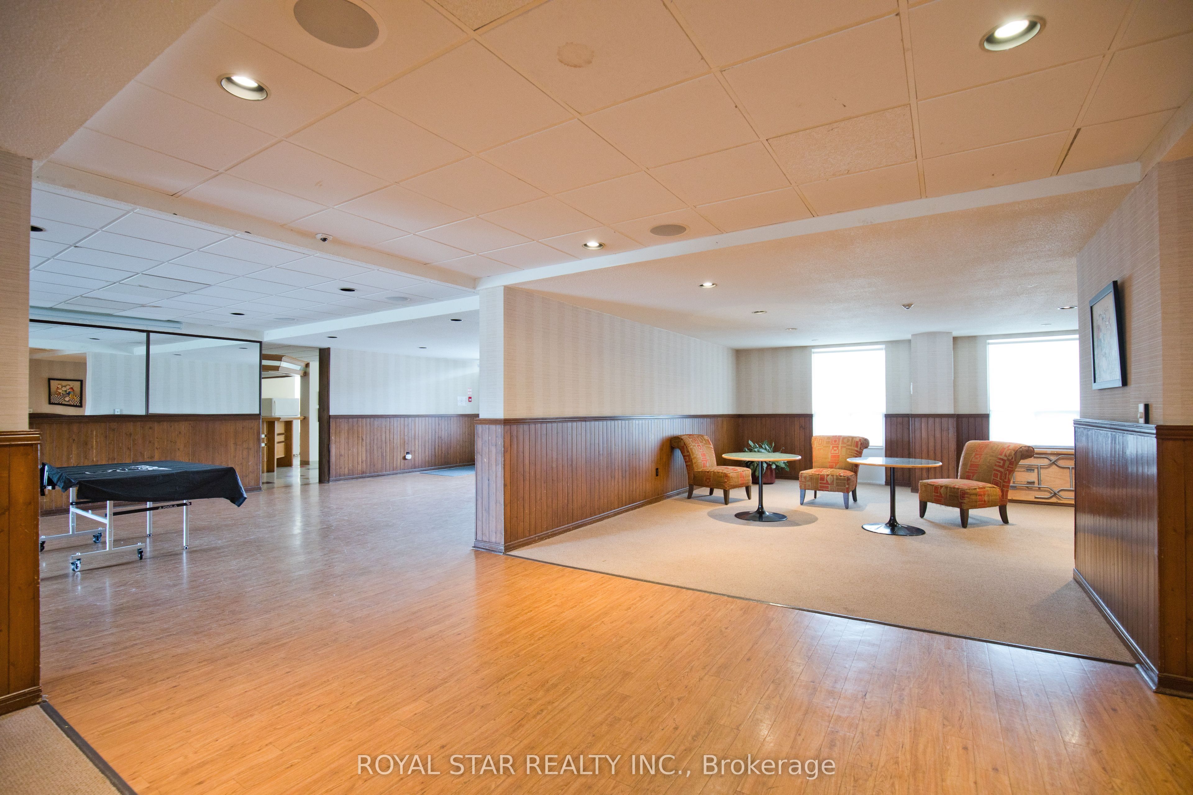 1535 Lakeshore Road E 1607 Property Photo 34