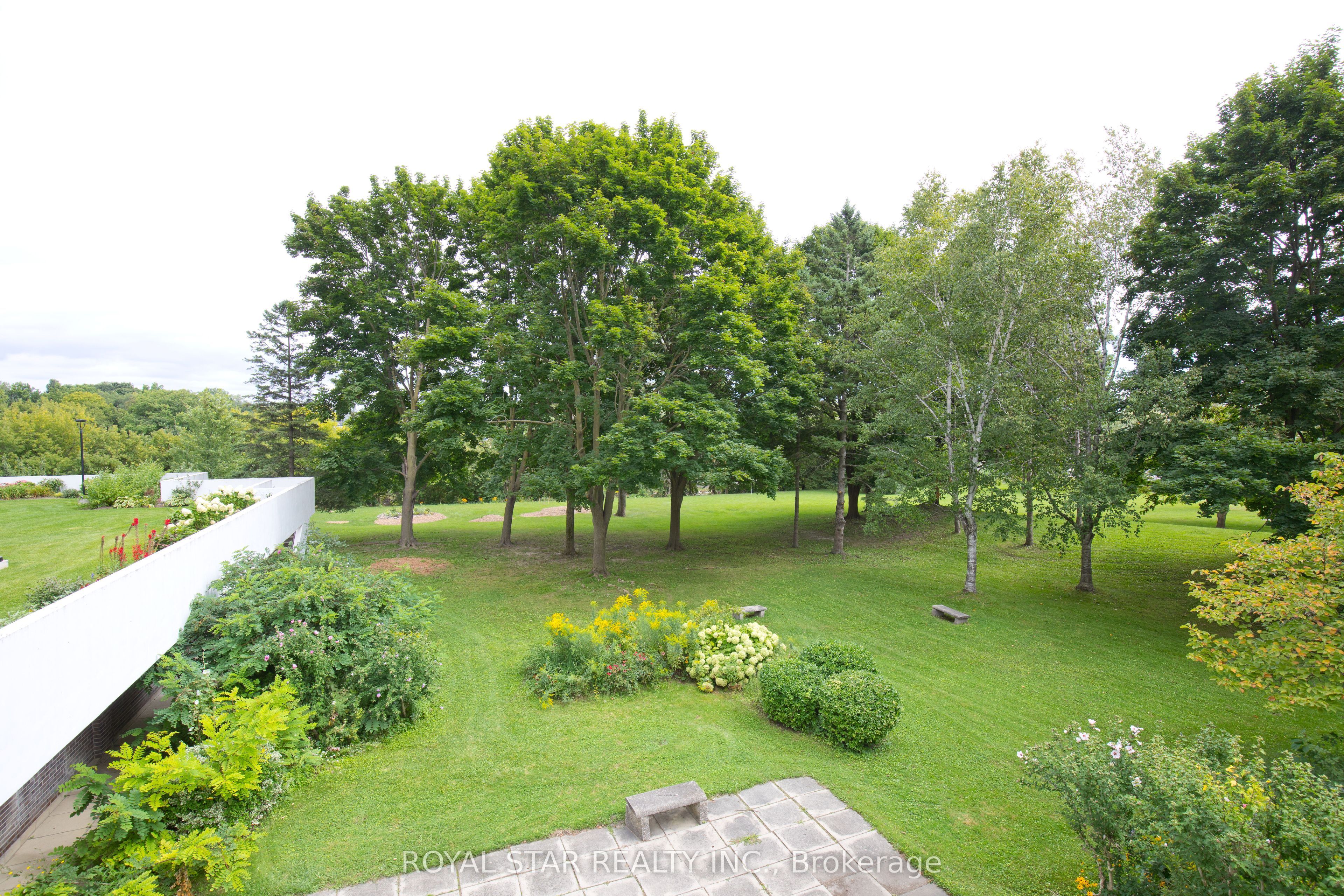 1535 Lakeshore Road E 1607 Property Photo 40
