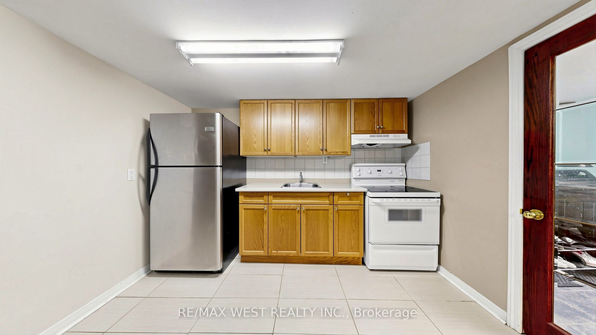 32 Allonsius Drive Property Photo 31