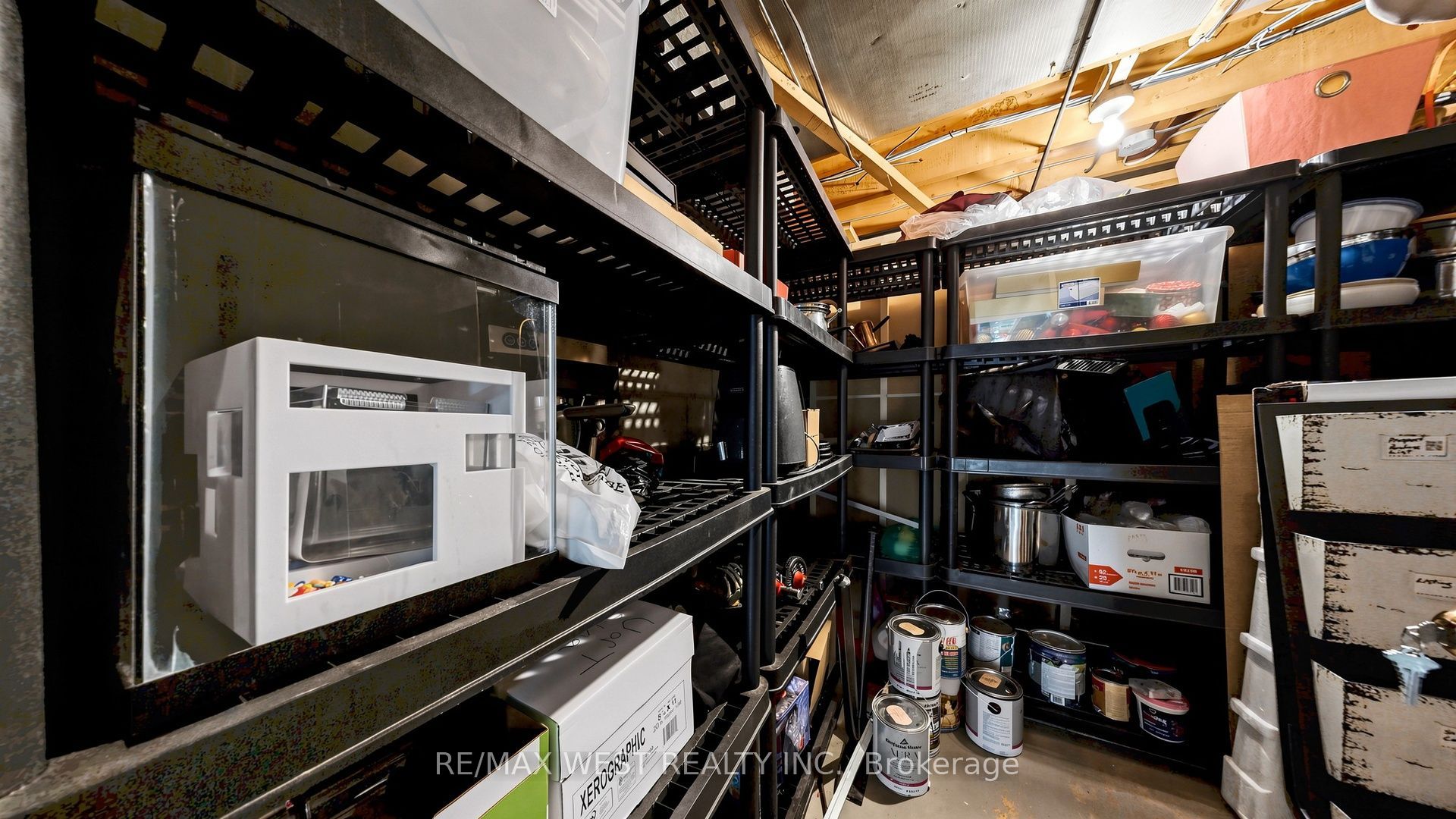 32 Allonsius Drive Property Photo 35