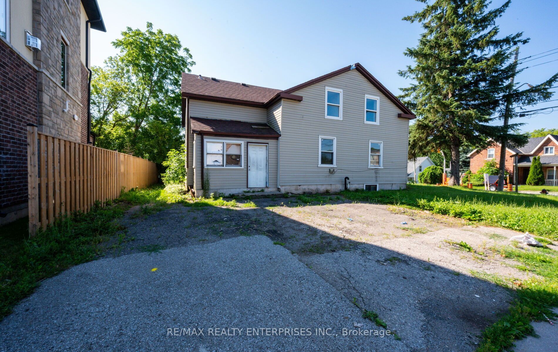 29 Main Street S 27a Property Photo 12