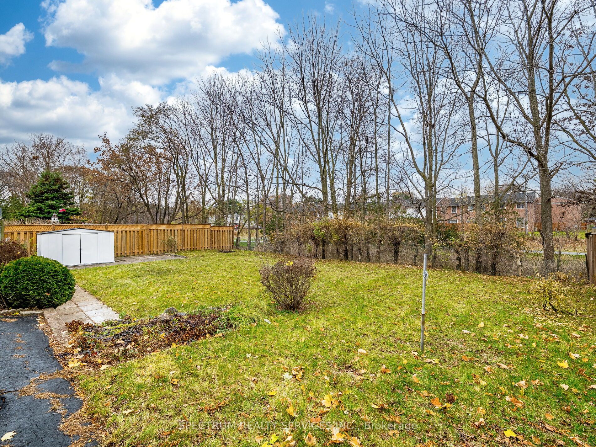 914 Francis Road Property Photo 47