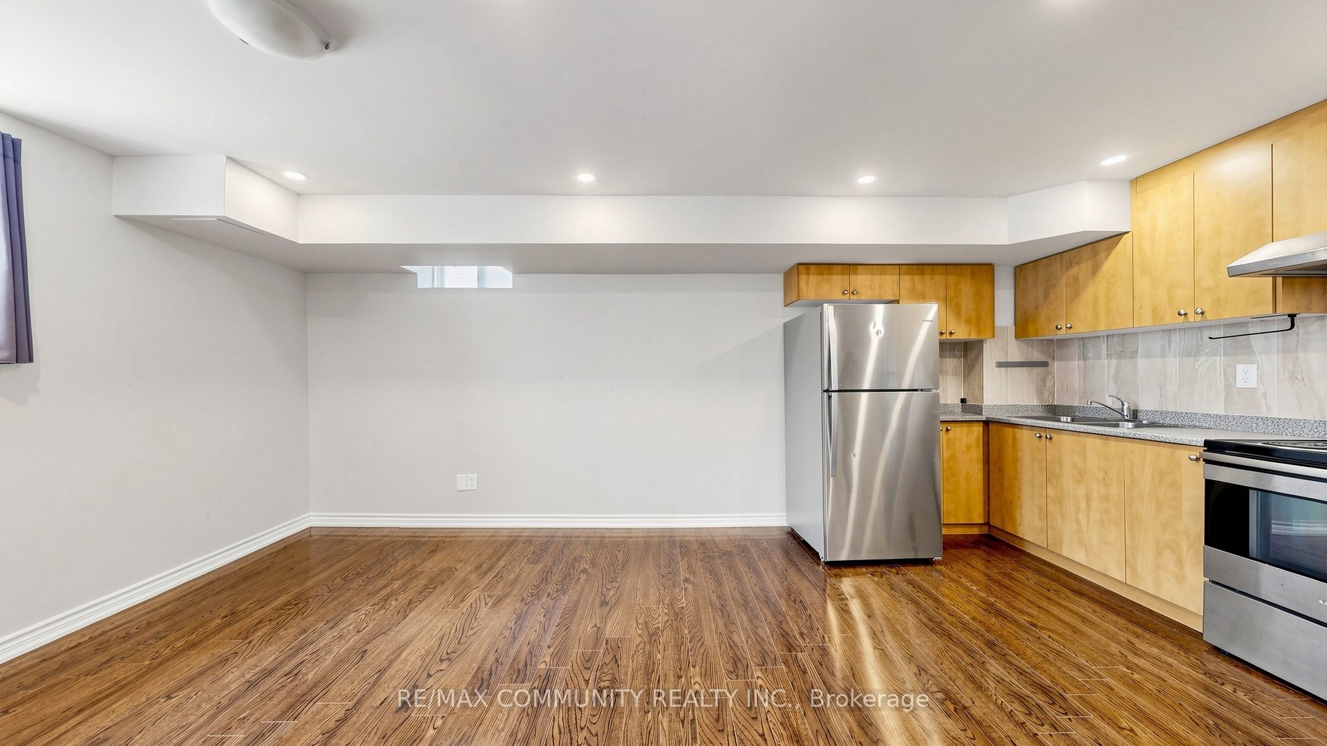 5 Mugford Crescent N Basement Property Photo 10