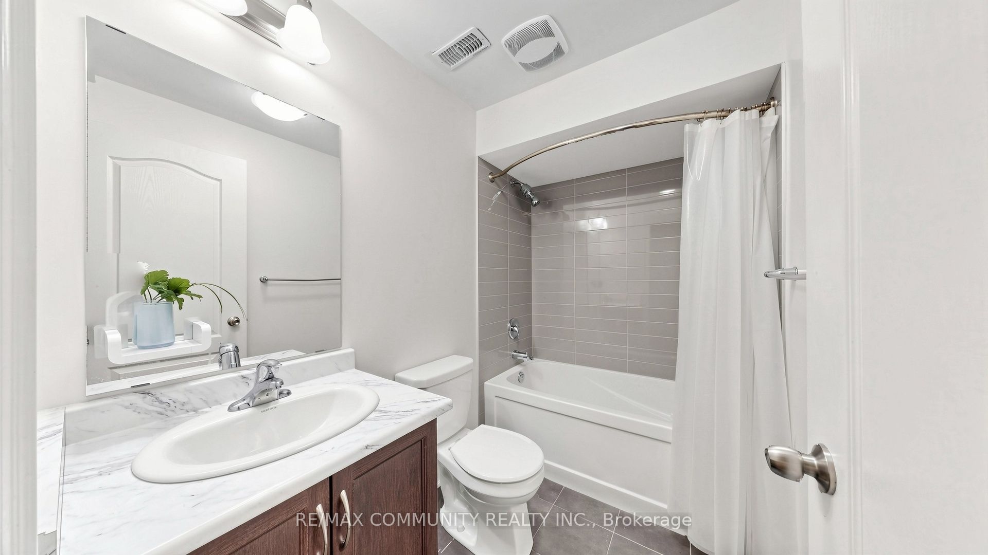 5 Mugford Crescent N Basement Property Photo 21