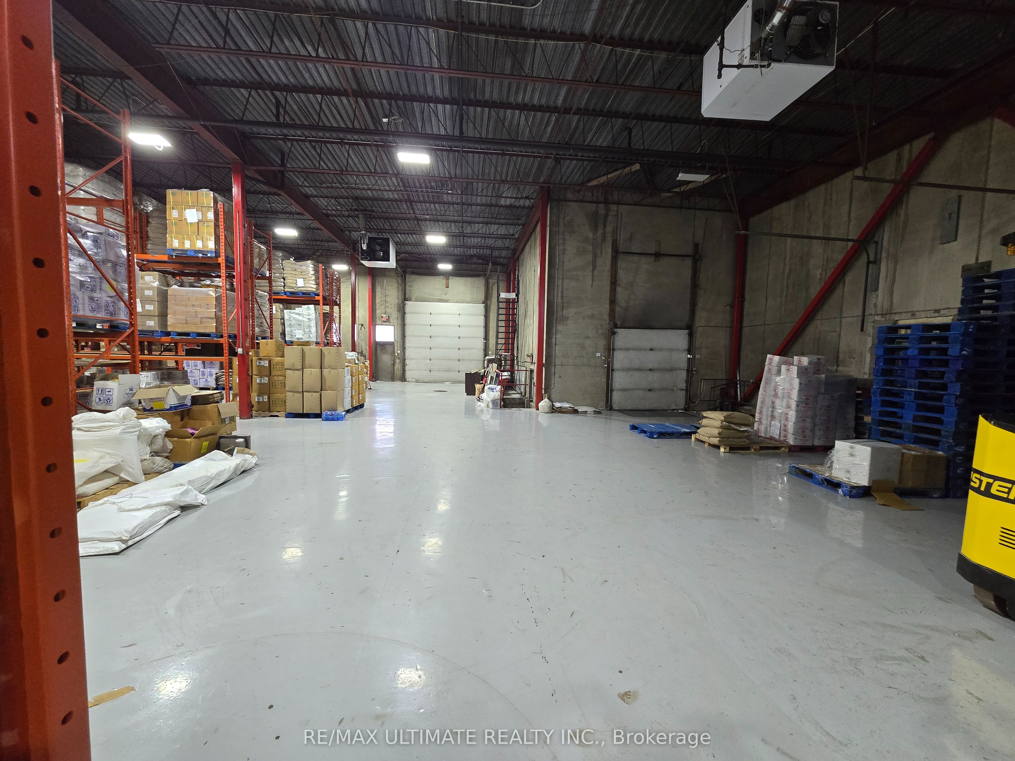 386 Deerhurst Drive A Property Photo 13