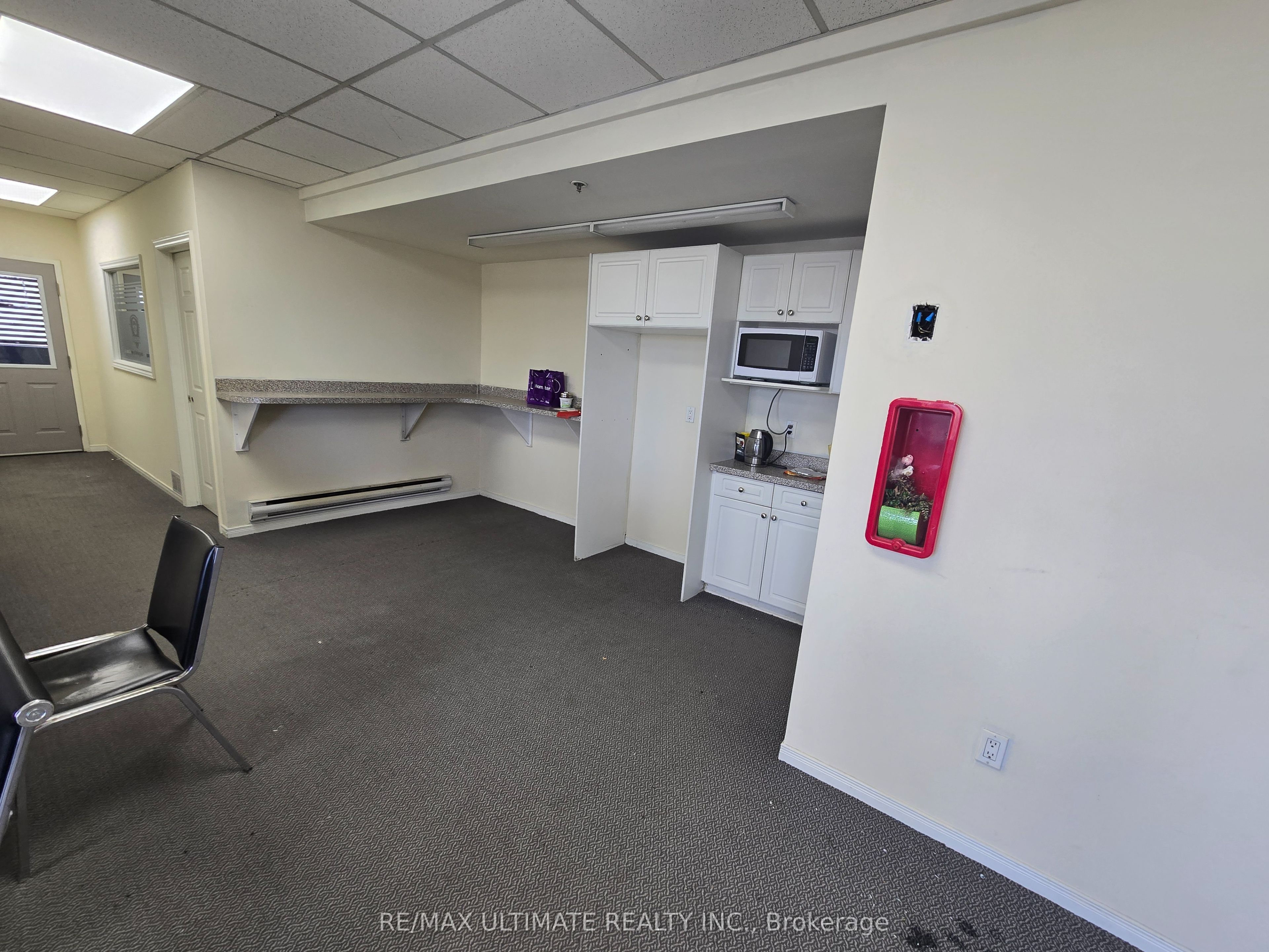 386 Deerhurst Drive A Property Photo 22