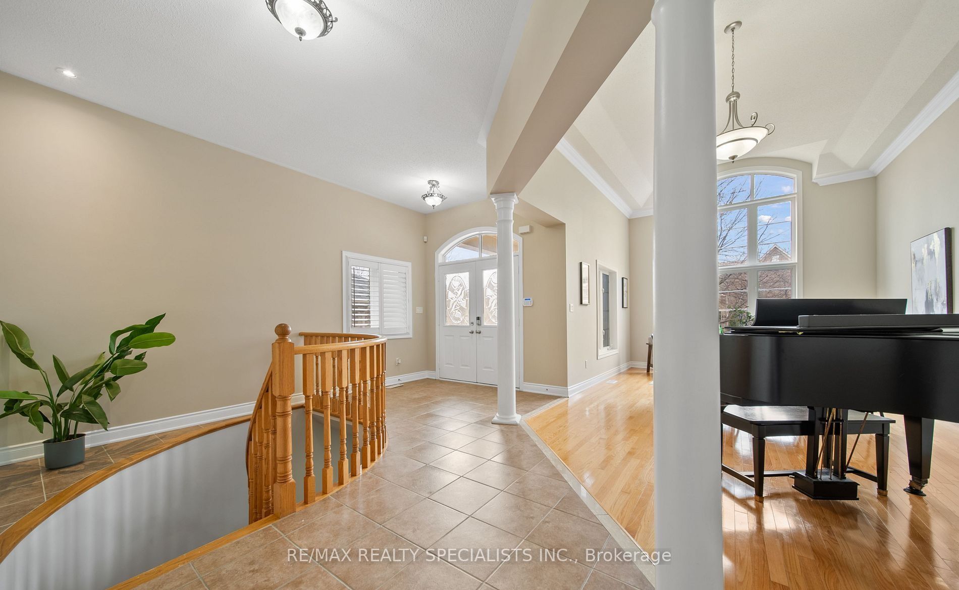 31 Saint Hubert Drive Property Photo 5