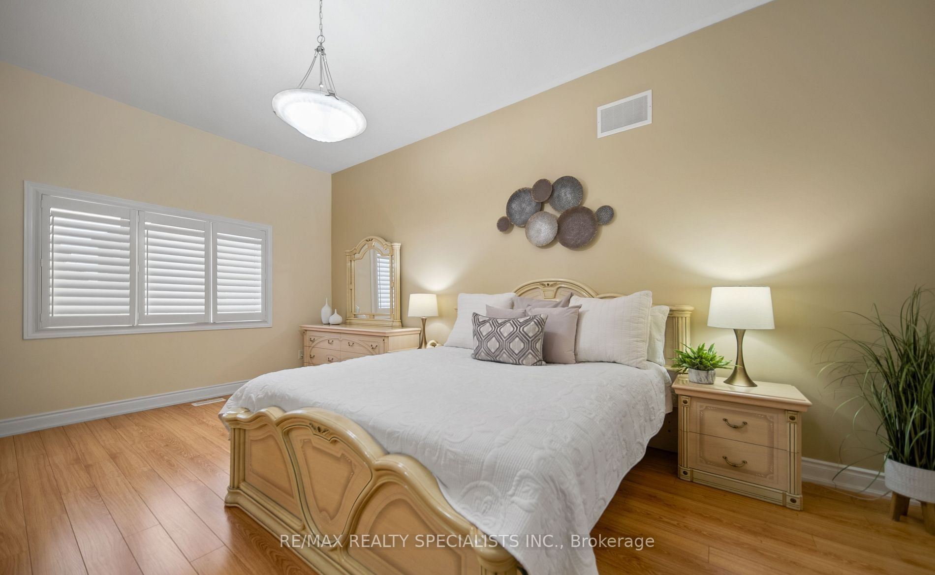 31 Saint Hubert Drive Property Photo 19