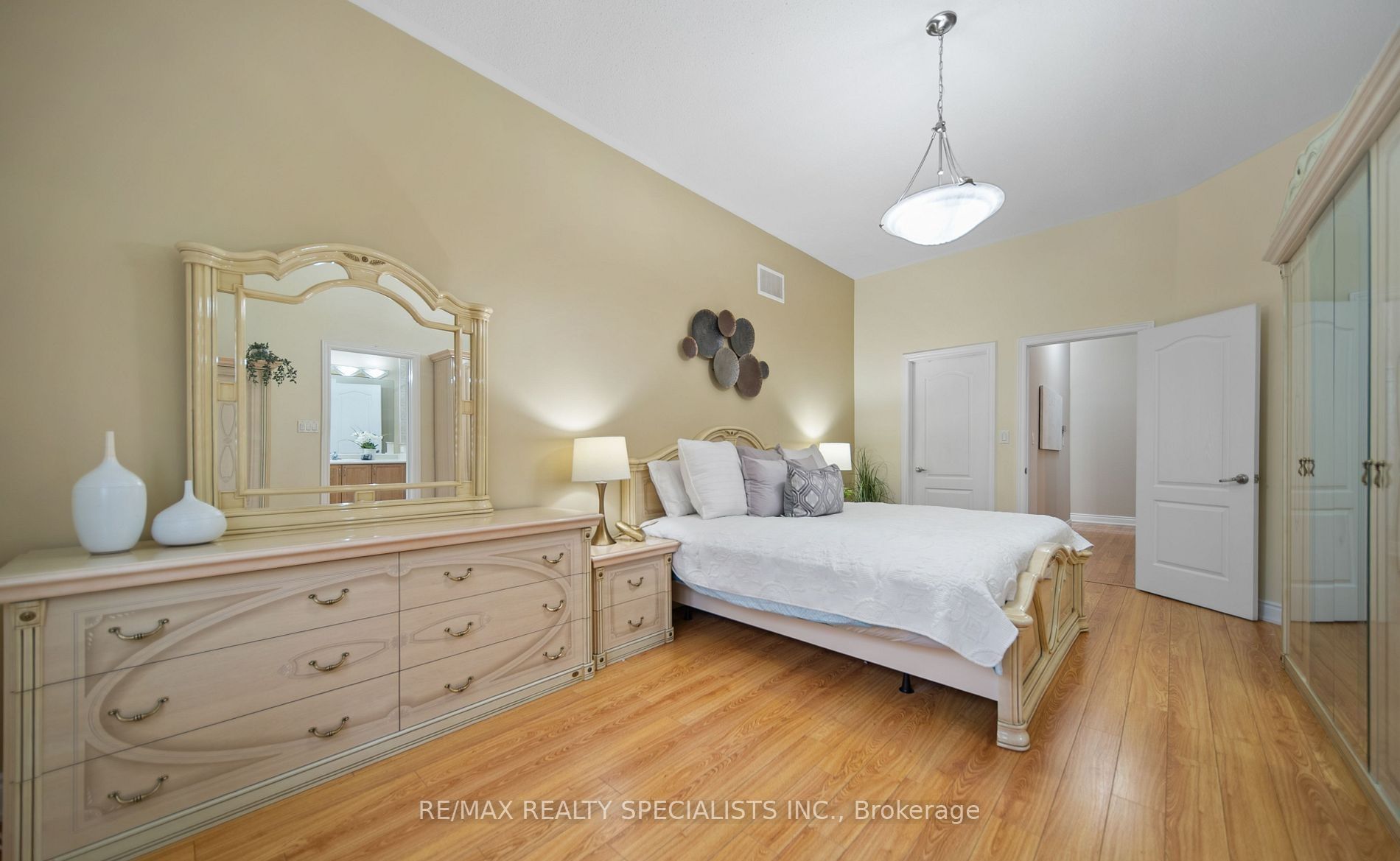 31 Saint Hubert Drive Property Photo 20