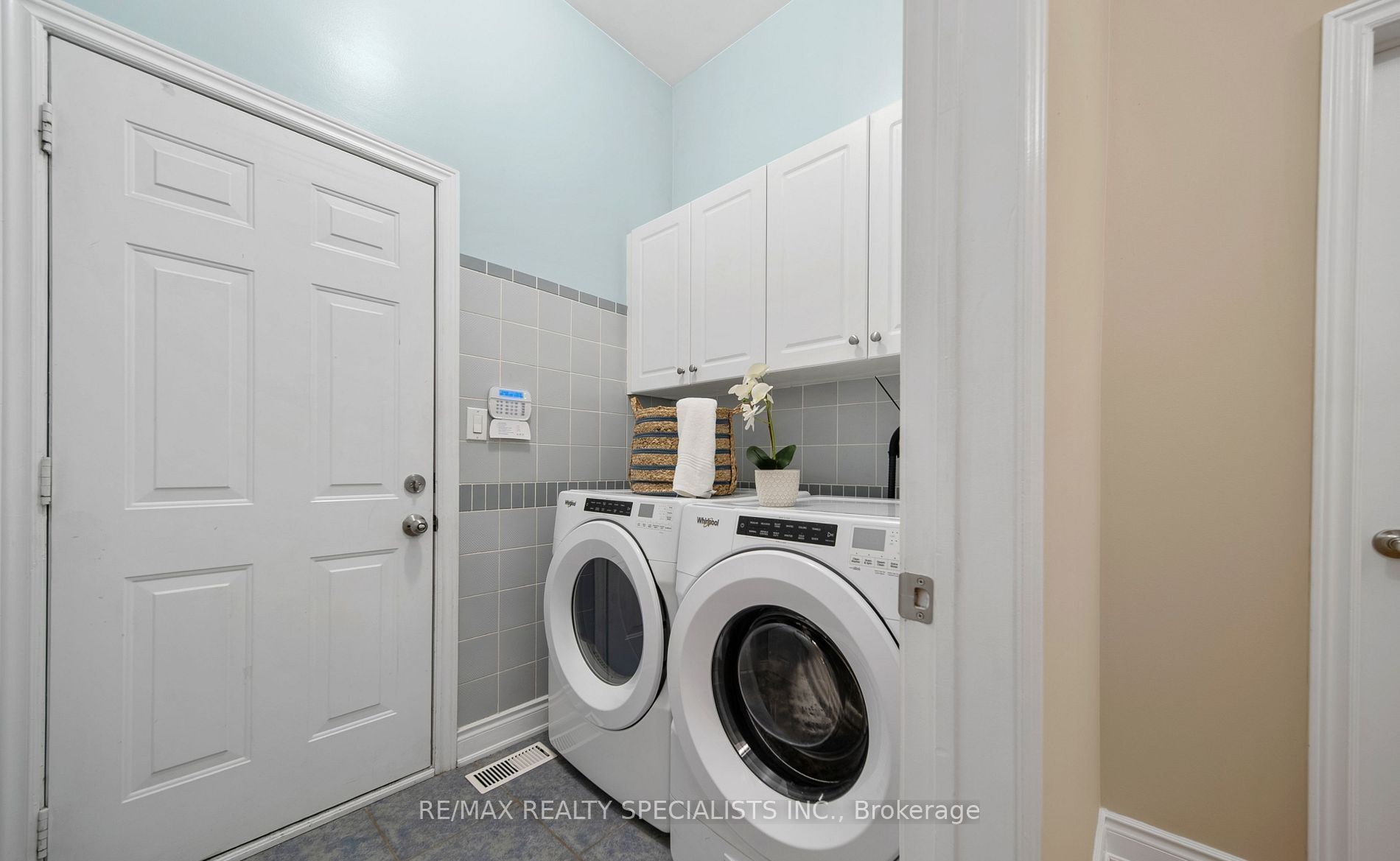 31 Saint Hubert Drive Property Photo 25
