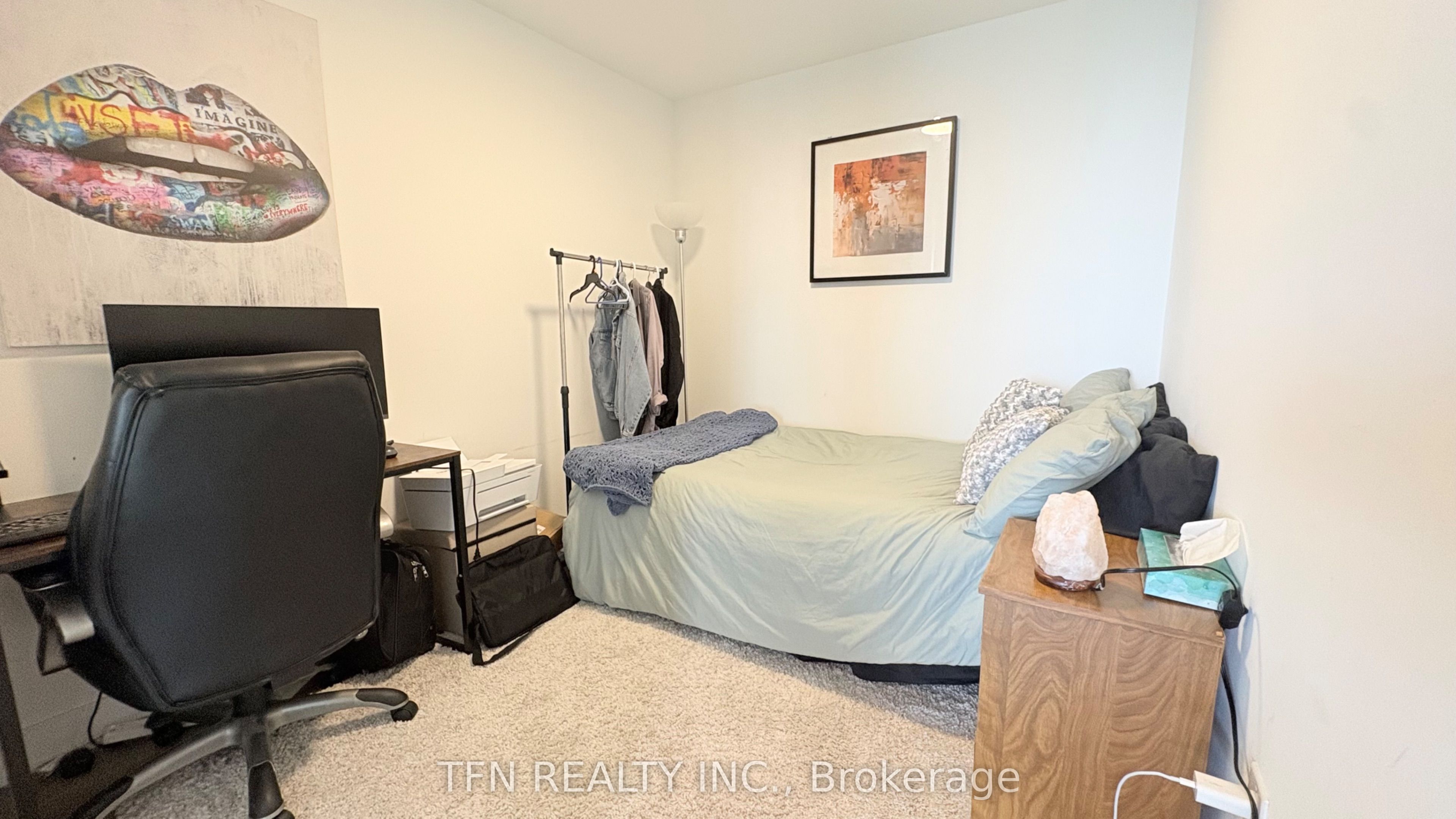 86 Dundas Street E 1611 Property Photo 7