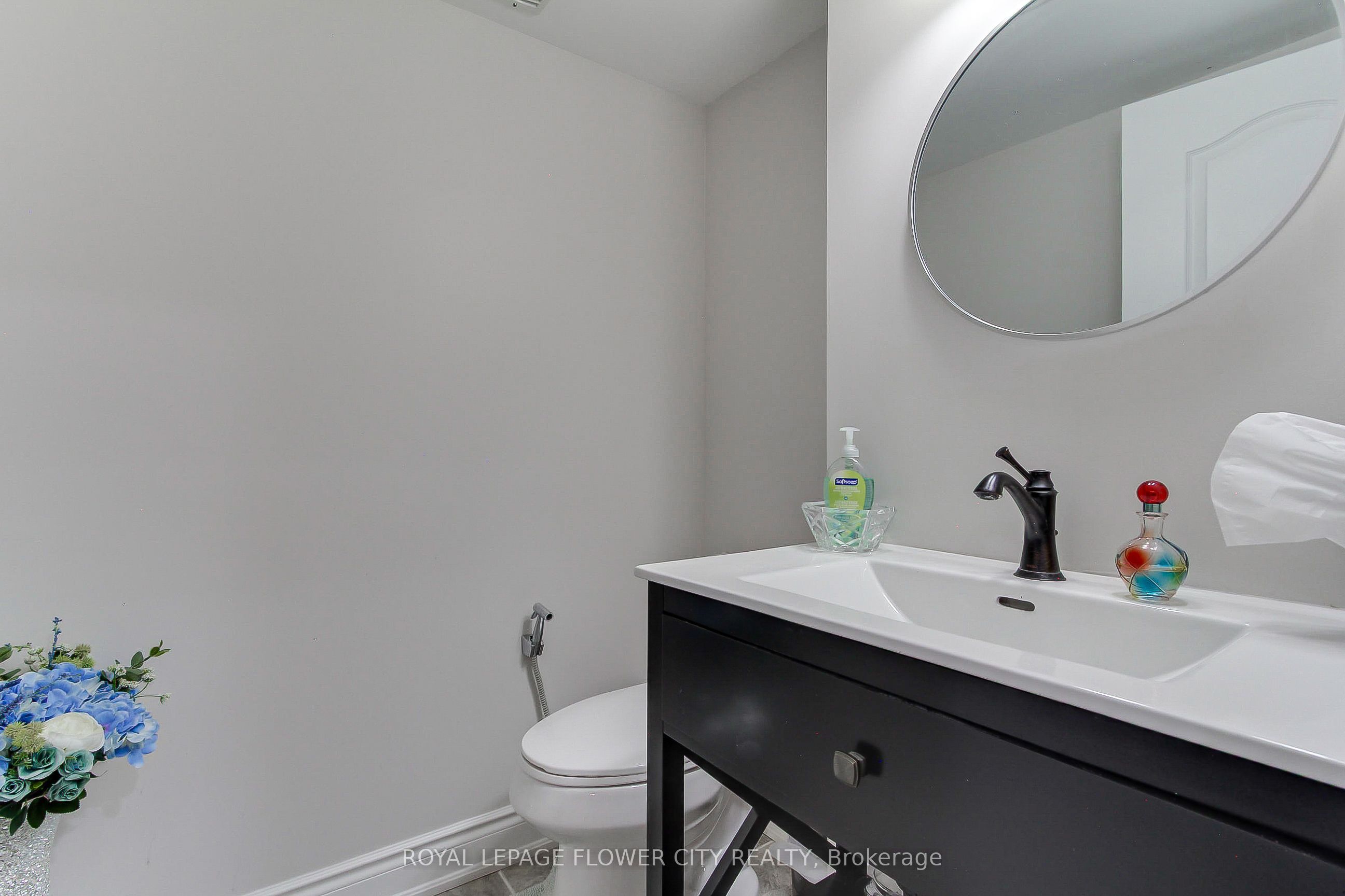 124 Playfair Terrace Property Photo 45