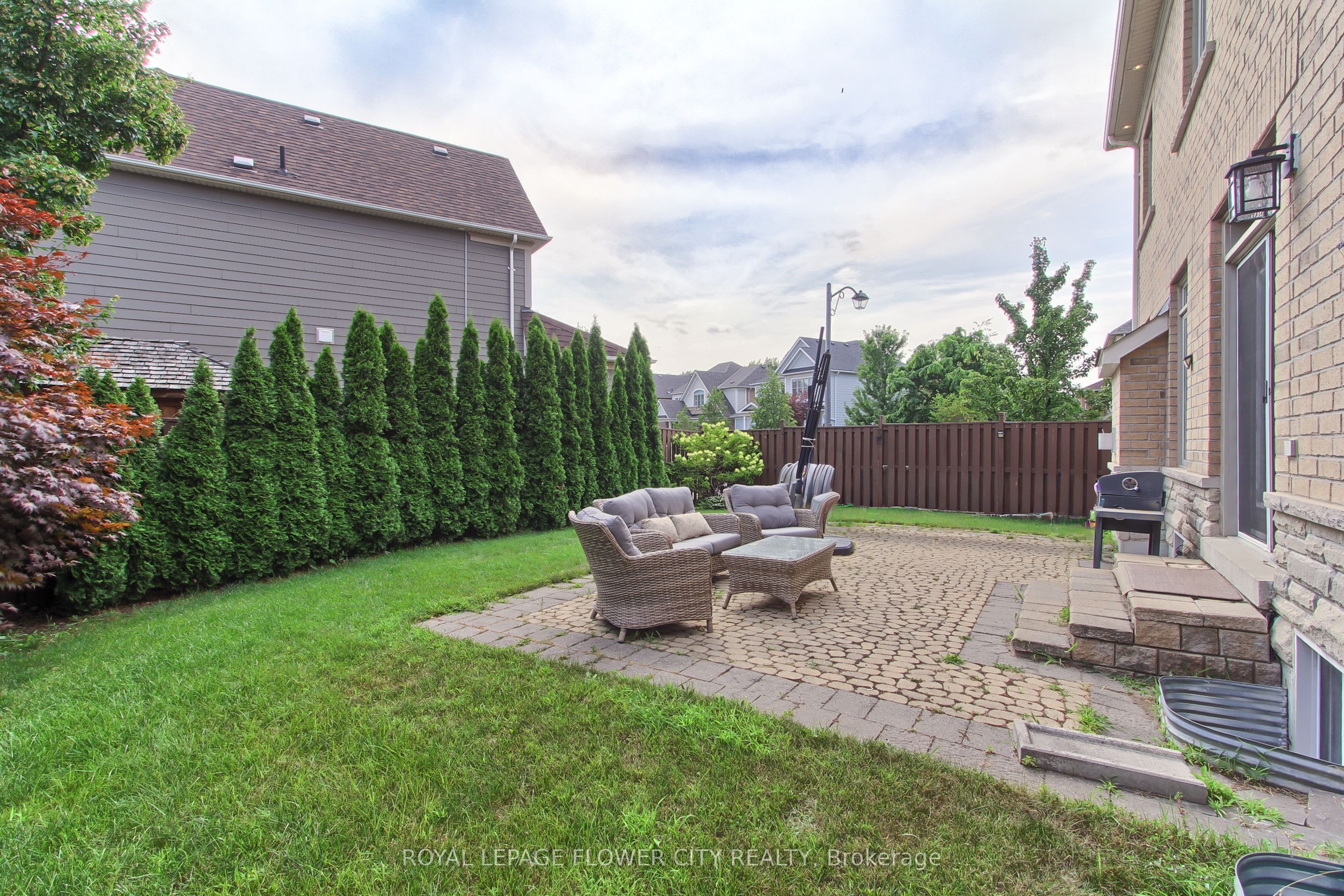 124 Playfair Terrace Property Photo 46