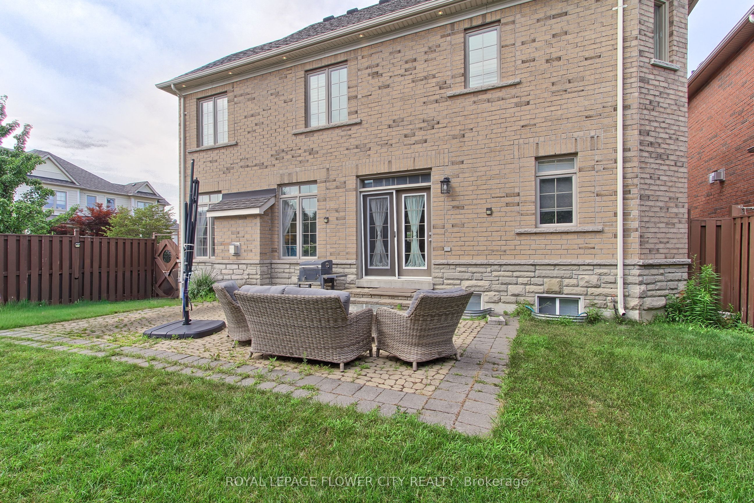 124 Playfair Terrace Property Photo 47