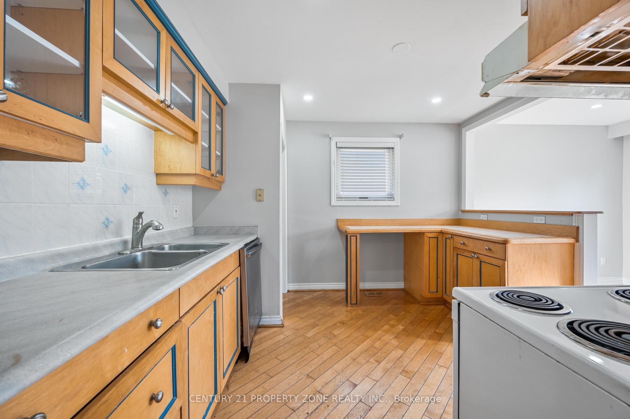 25 Chatsworth Drive Property Photo 14