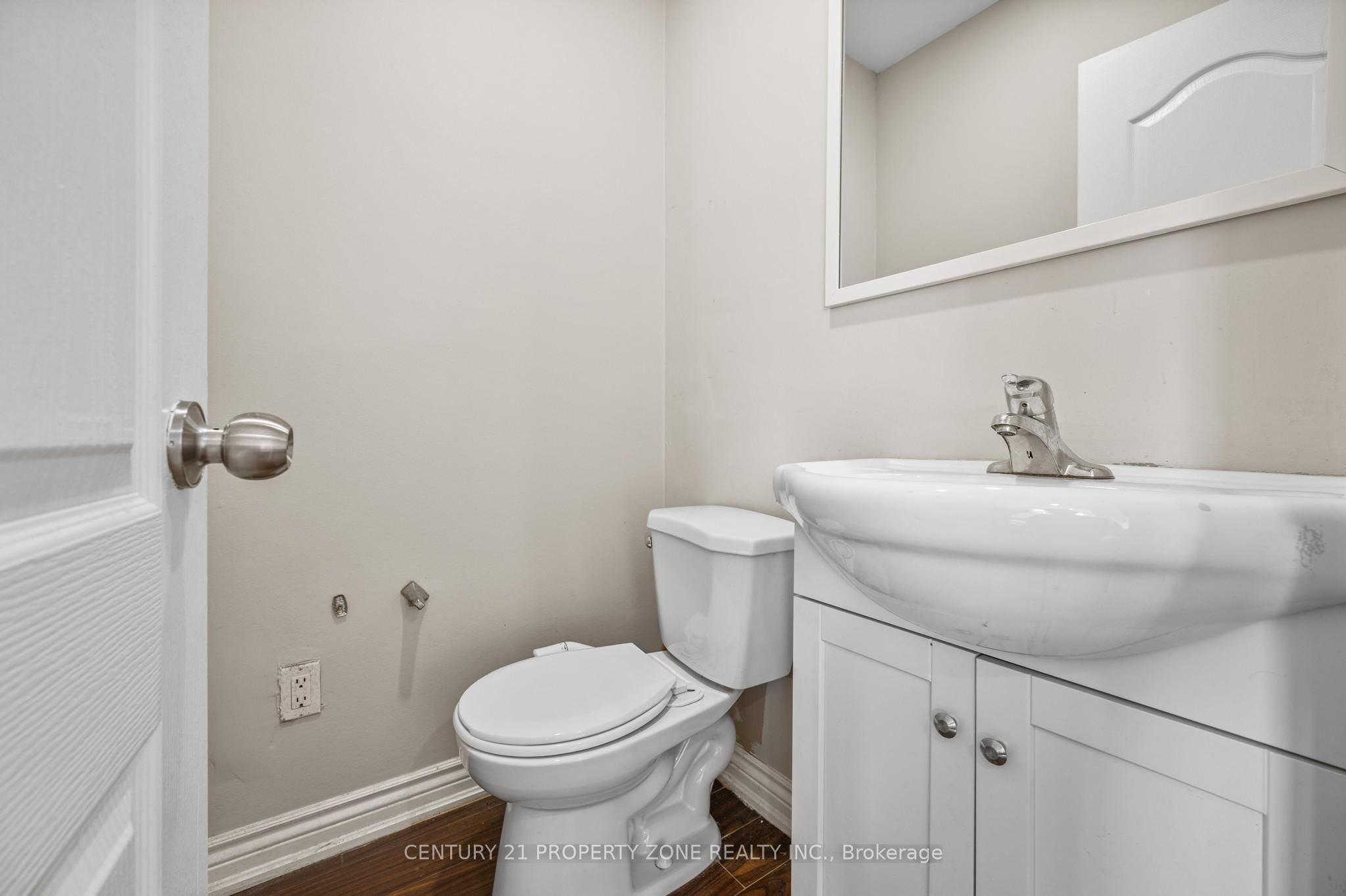25 Chatsworth Drive Property Photo 20