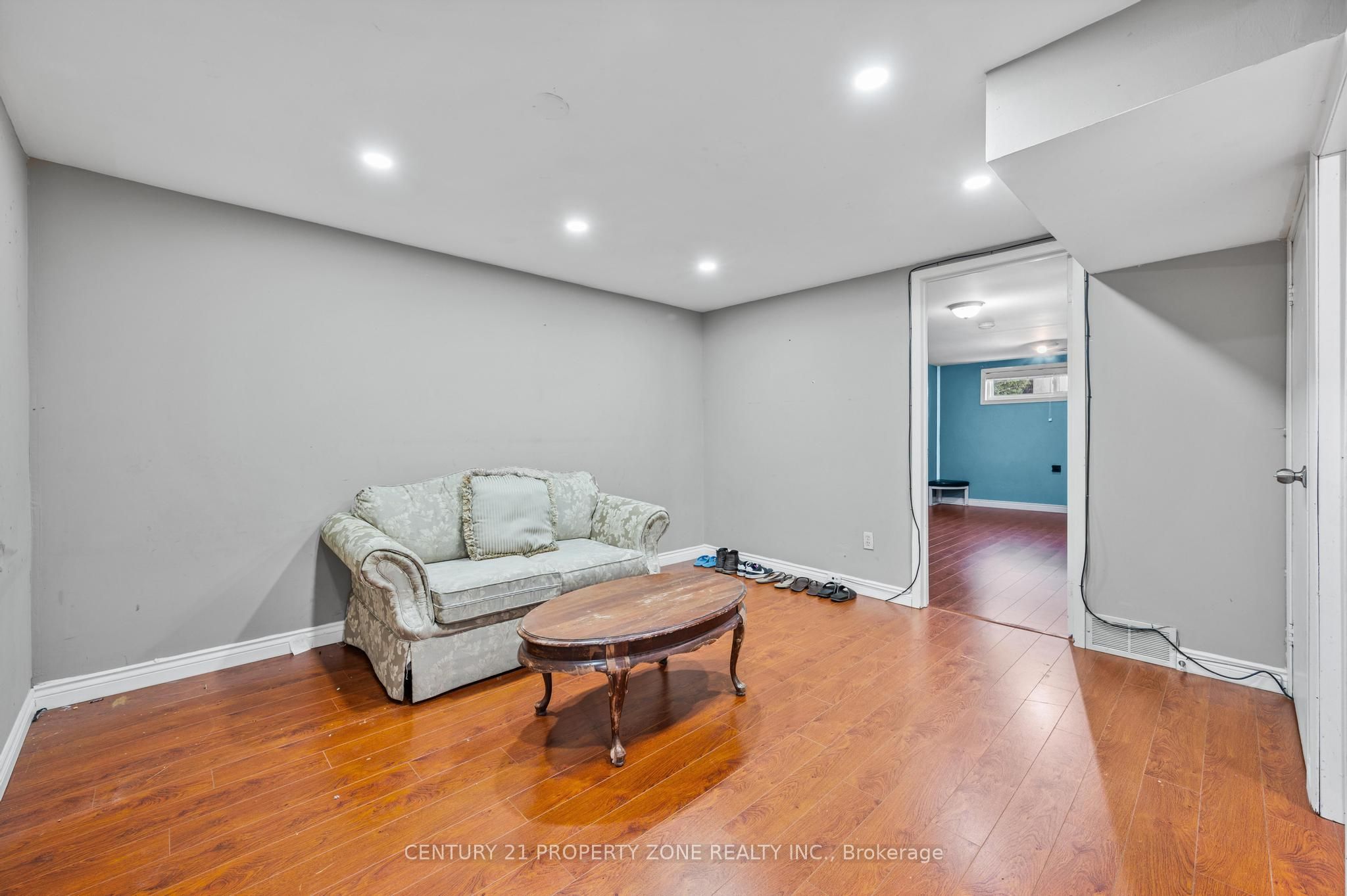 25 Chatsworth Drive Property Photo 33