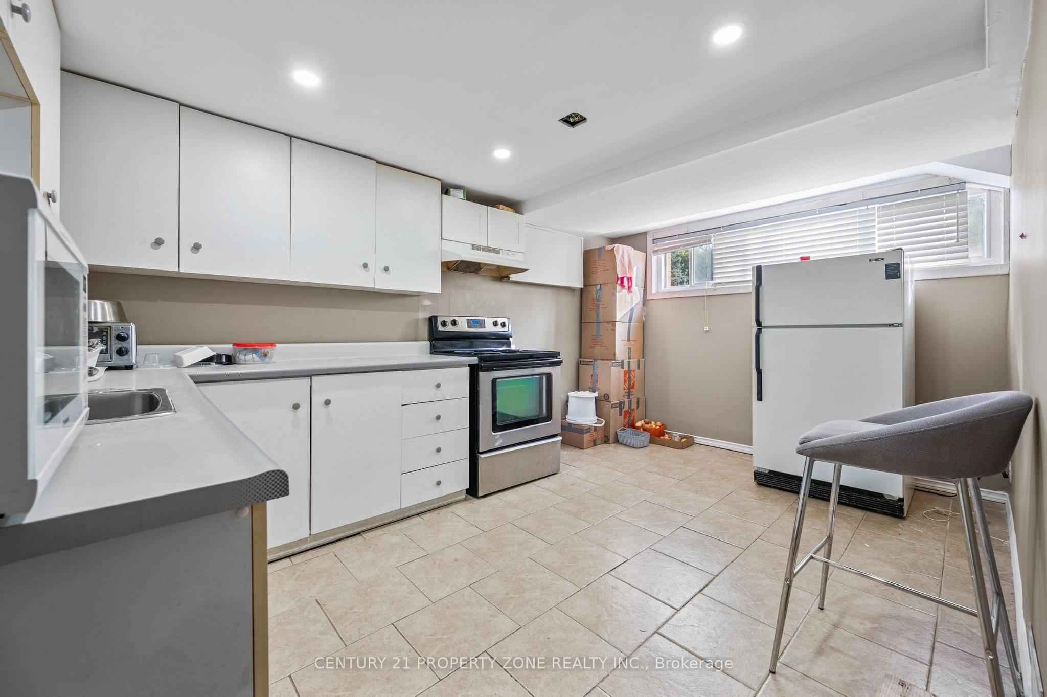 25 Chatsworth Drive Property Photo 34