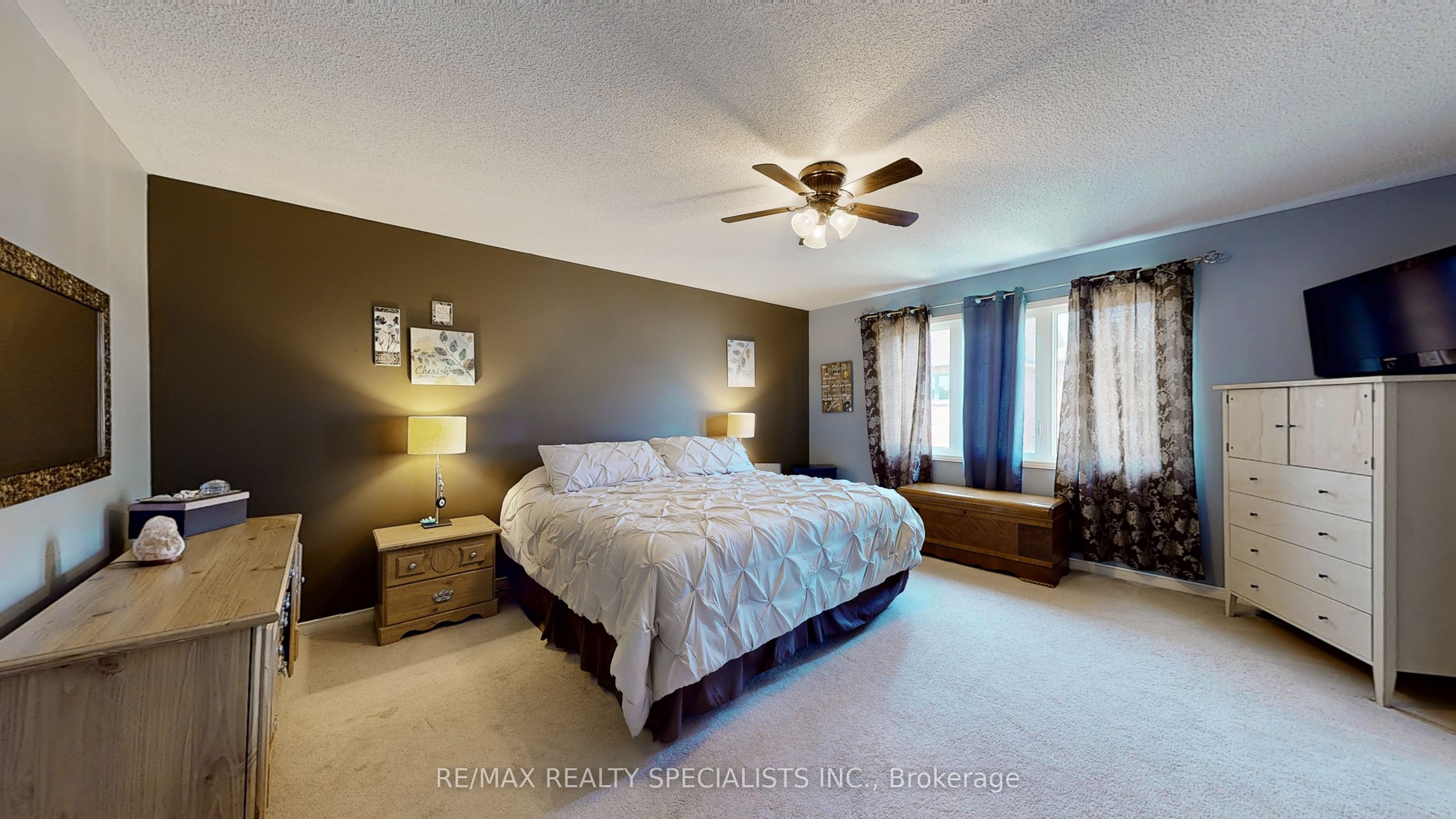 482 Grant Way Property Photo 14