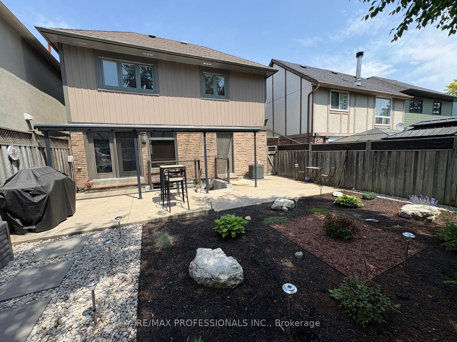 19 Elmbrook Crescent Lower Property Photo 22
