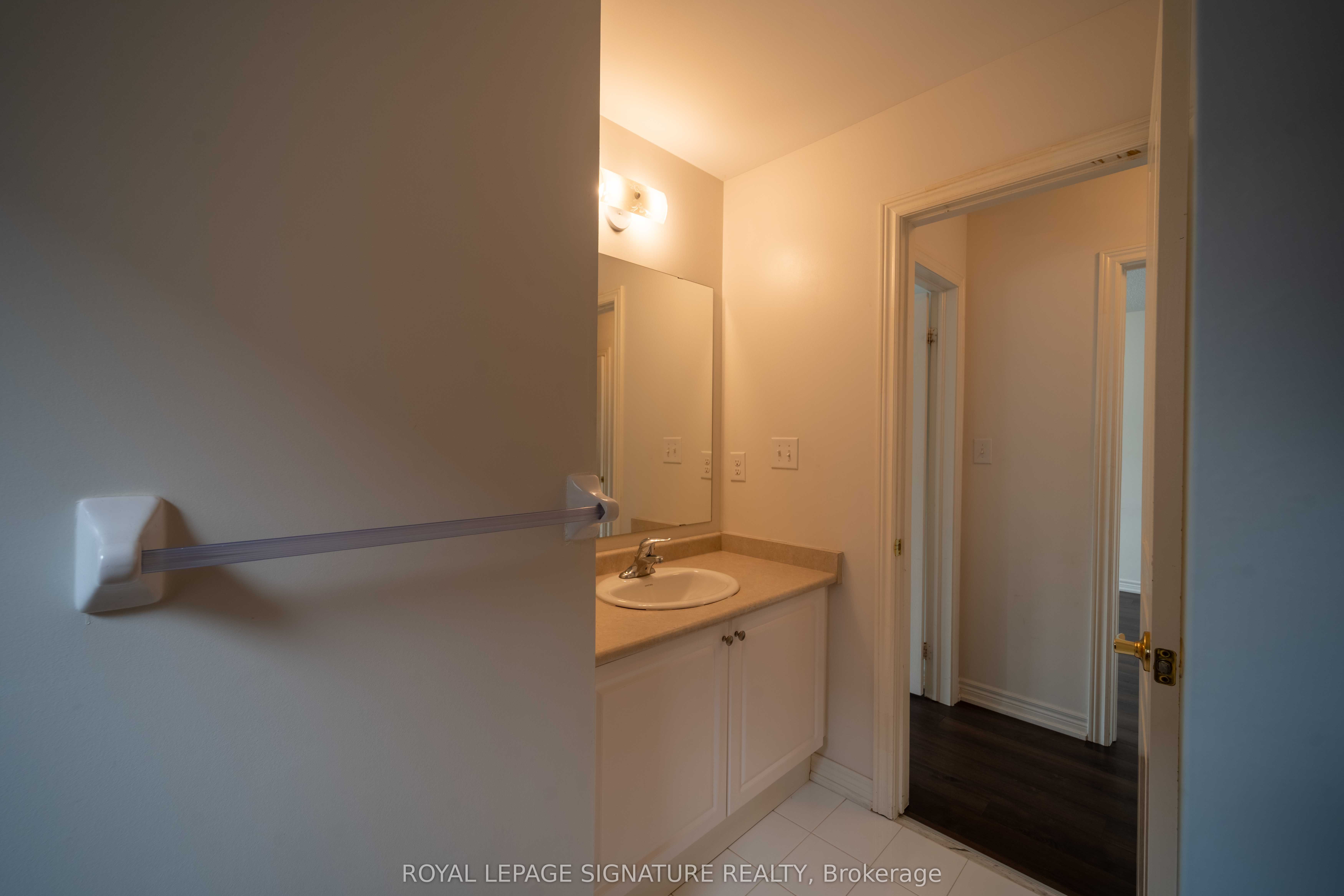 5570 Meadowcrest Avenue Property Photo 28