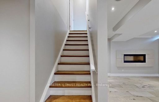 3064 Stornoway Circuit Property Photo 3
