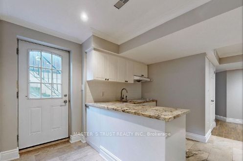 3064 Stornoway Circuit Property Photo 5