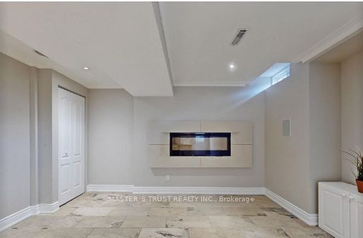 3064 Stornoway Circuit Property Photo 6