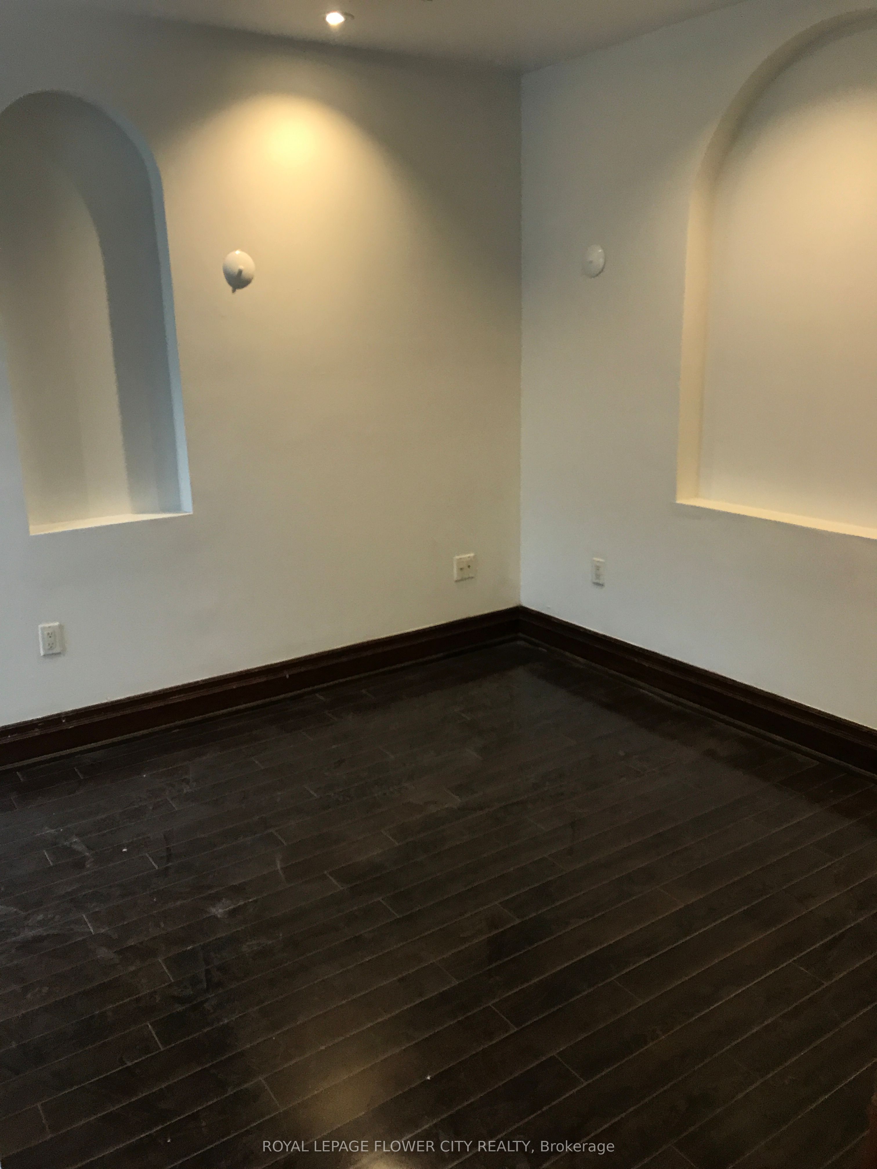 1188 Weston Road Property Photo 20